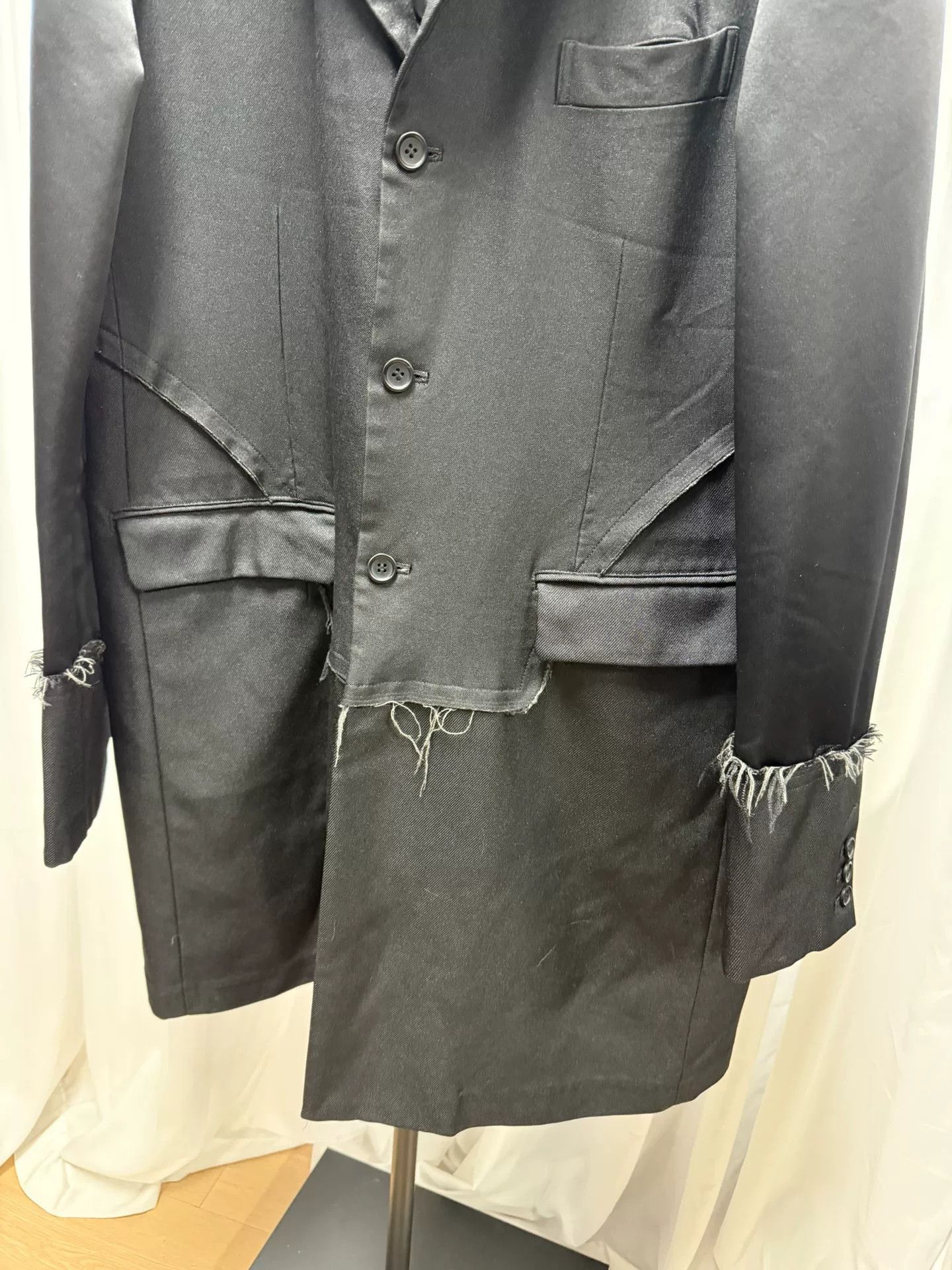 Comme des Garcons comme des garcons black silk coat Size US XL / EU 56 / 4 - 3 Thumbnail