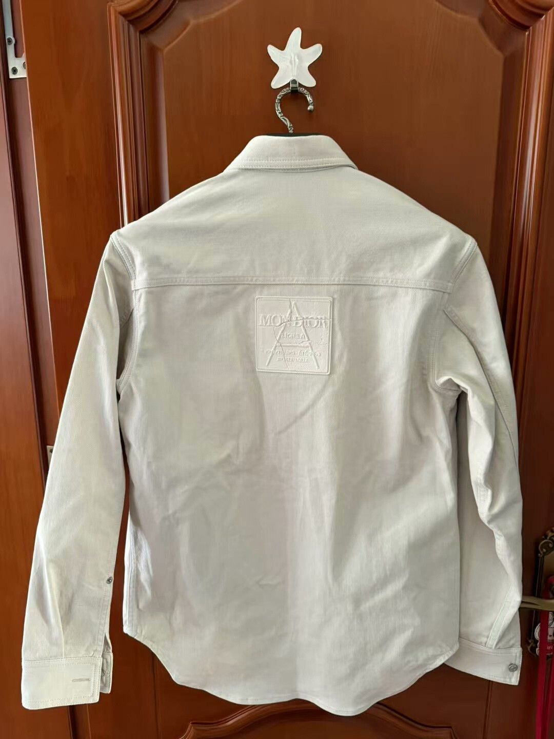 Dior Dior White Cracked Logo Long Sleeve Shirt Size US M / EU 48-50 / 2 - 2 Thumbnail