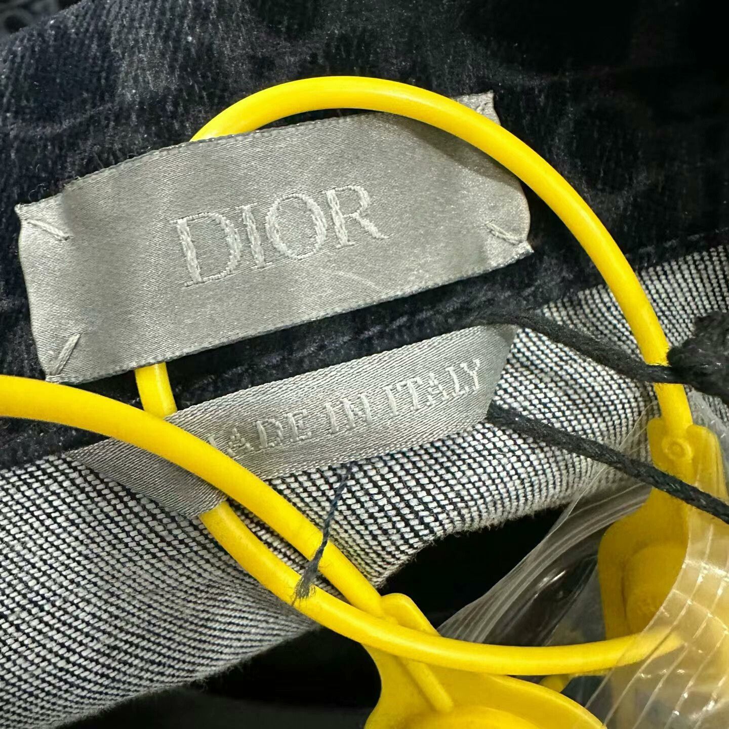 Dior Dior Full Logo Printed Long Sleeve Shirt Size US L / EU 52-54 / 3 - 3 Thumbnail