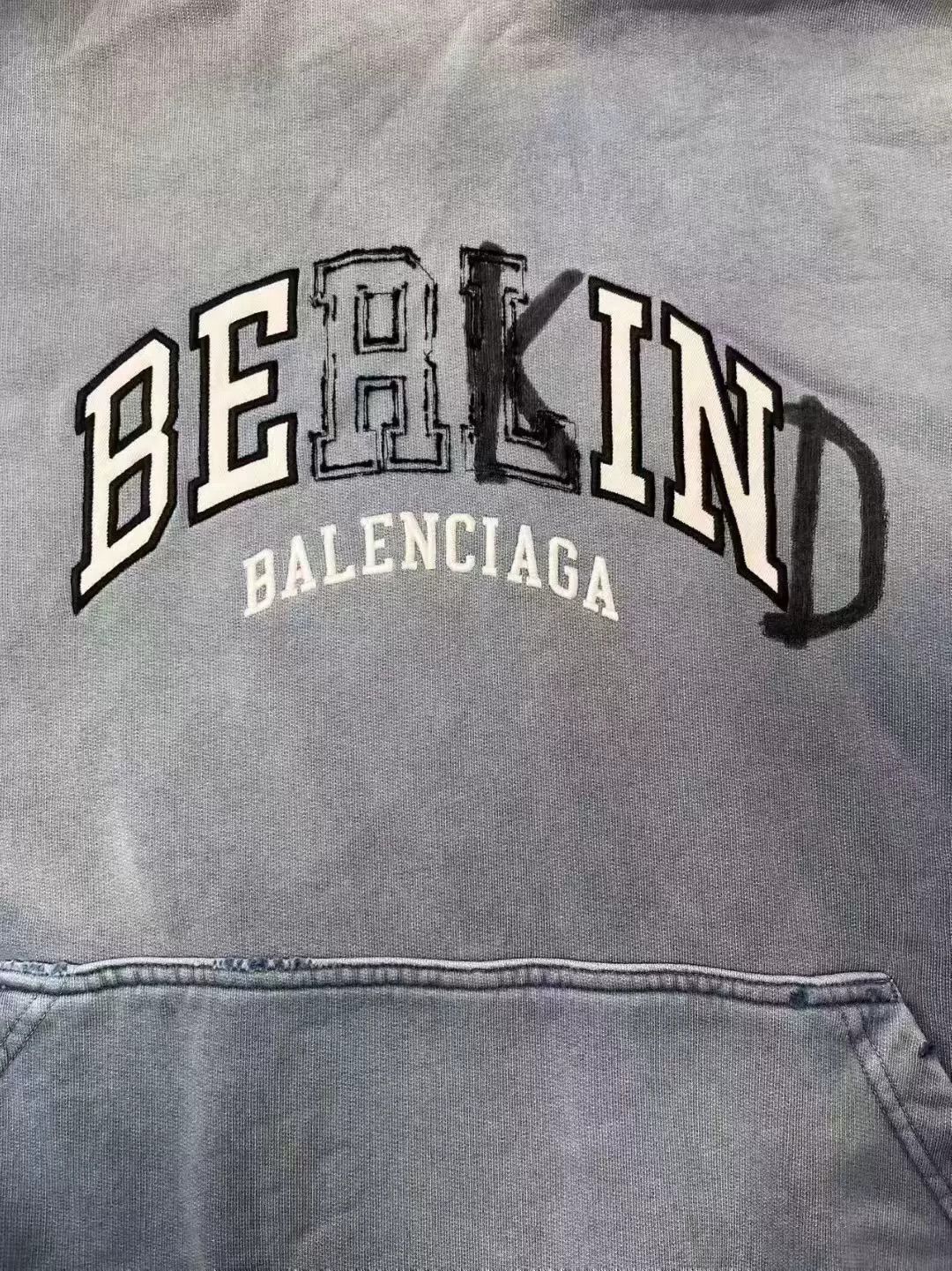 Balenciaga Balenciaga Blue Logo Gradient Hoodie Size US S / EU 44-46 / 1 - 2 Thumbnail