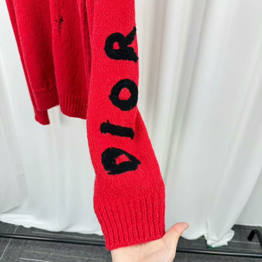 Dior red embroidered dinosaur sweater by Dior Size US L / EU 52-54 / 3 - 4 Thumbnail