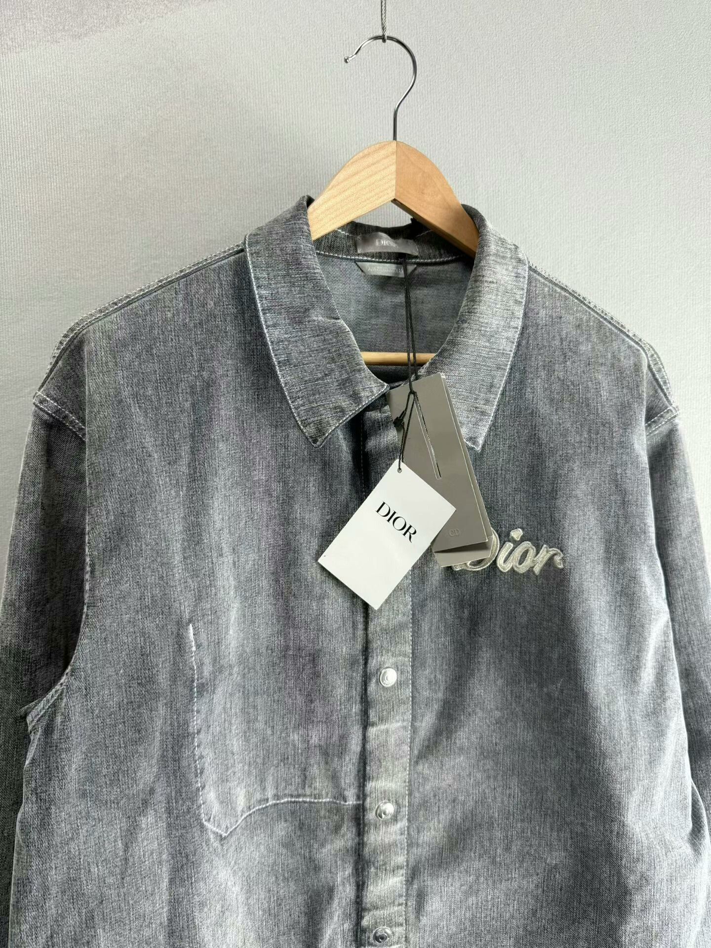 Dior Dior Gray Vintage Velvet Letter Shirt Size US L / EU 52-54 / 3 - 2 Thumbnail