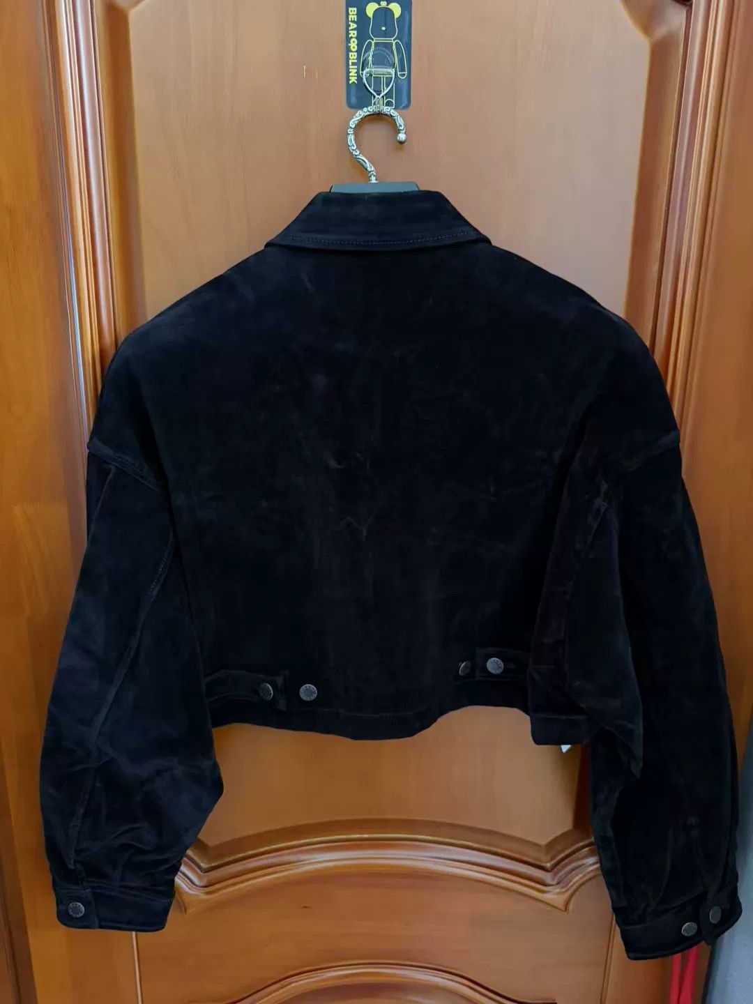 Prada black velvet cropped jacket by Prada Size M / US 6-8 / IT 42-44 - 2 Thumbnail