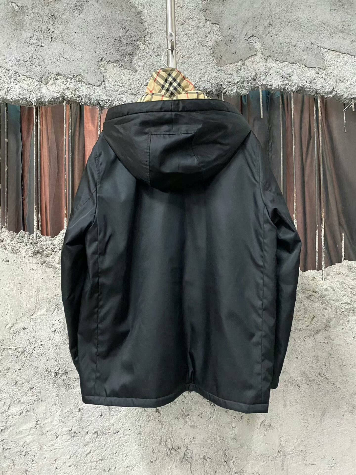 Burberry black nylon trench coat by Burberry Size US M / EU 48-50 / 2 - 2 Thumbnail