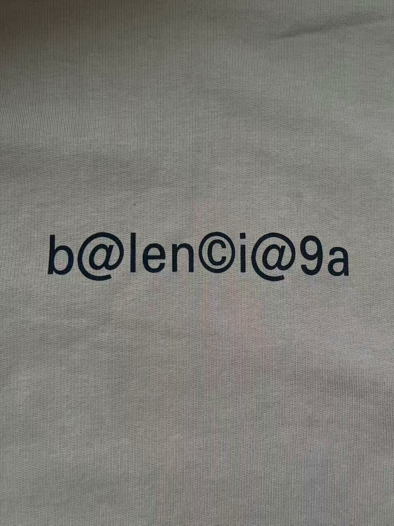 Balenciaga balenciaga unisex khaki oversized hoodie Size US S / EU 44-46 / 1 - 2 Thumbnail