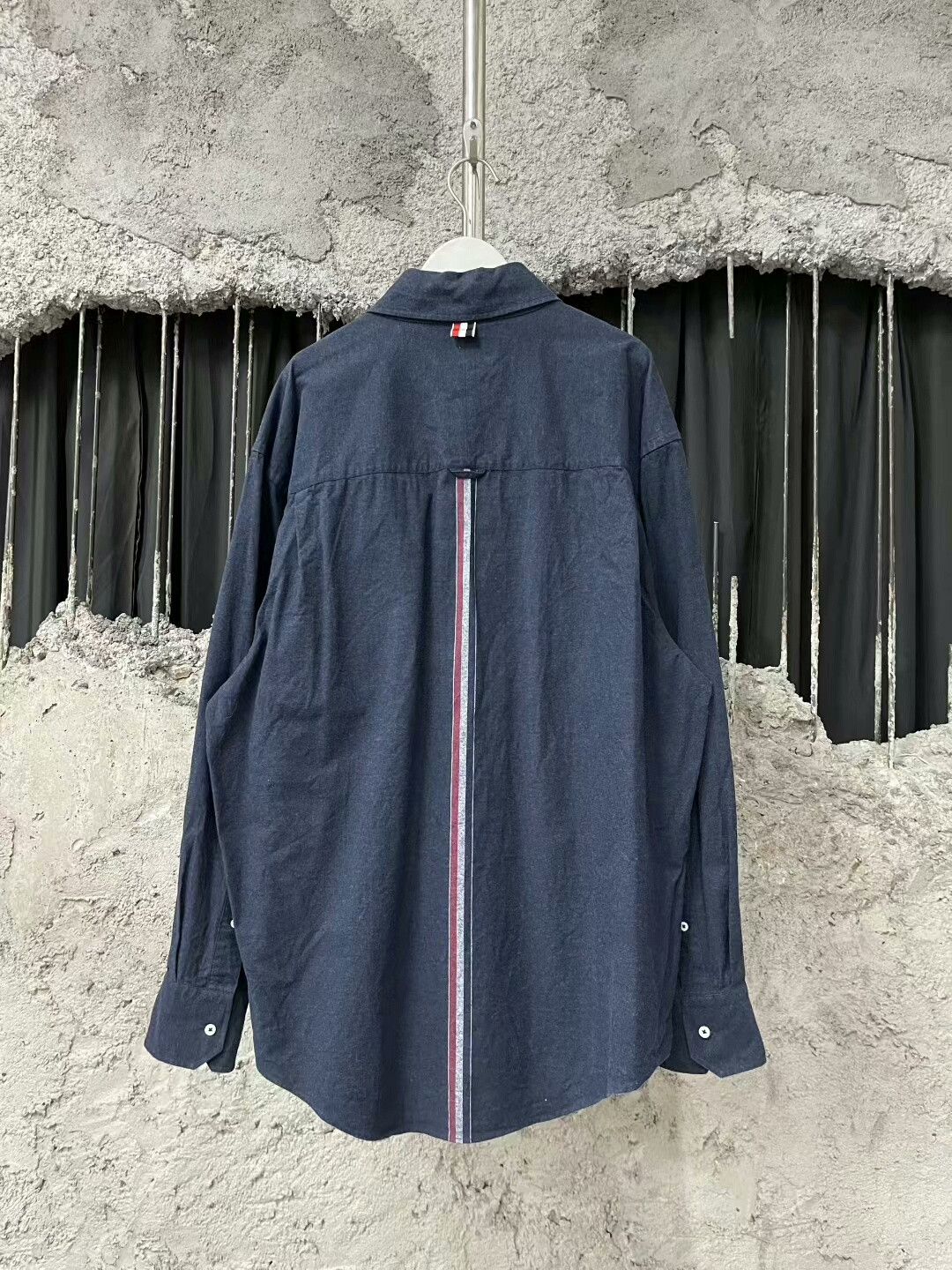 Thom Browne thom browne vintage style shirt for men Size US S / EU 44-46 / 1 - 2 Thumbnail