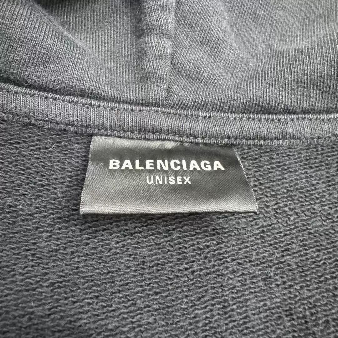 Balenciaga Balenciaga Graffiti Hoodie Manchester United Size US M / EU 48-50 / 2 - 2 Thumbnail