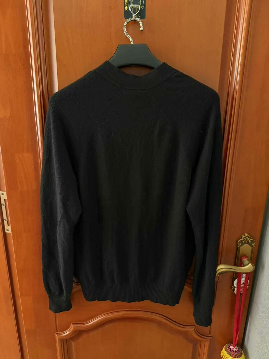 Dior dior black logo cashmere cardigan size large Size US L / EU 52-54 / 3 - 3 Thumbnail