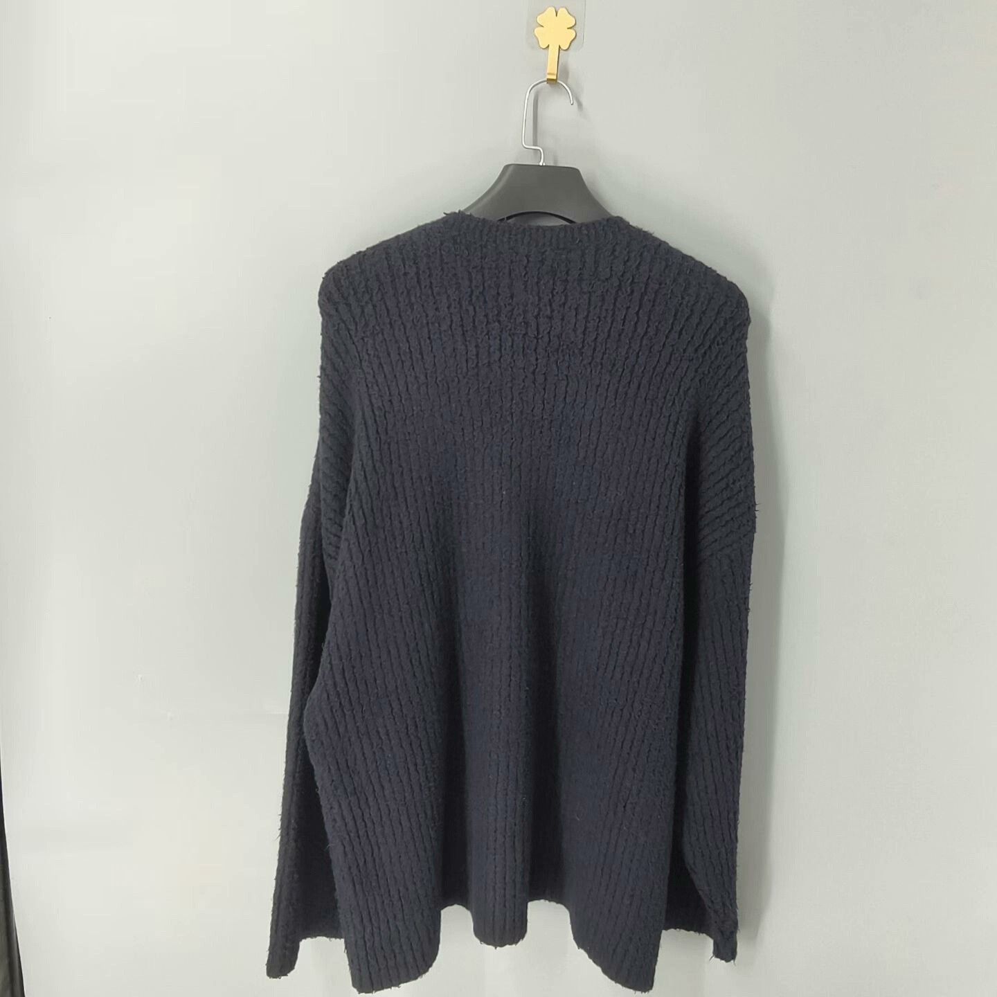 Balenciaga Balenciaga Teddy Wool Sweater Size S Size S / US 4 / IT 40 - 2 Thumbnail