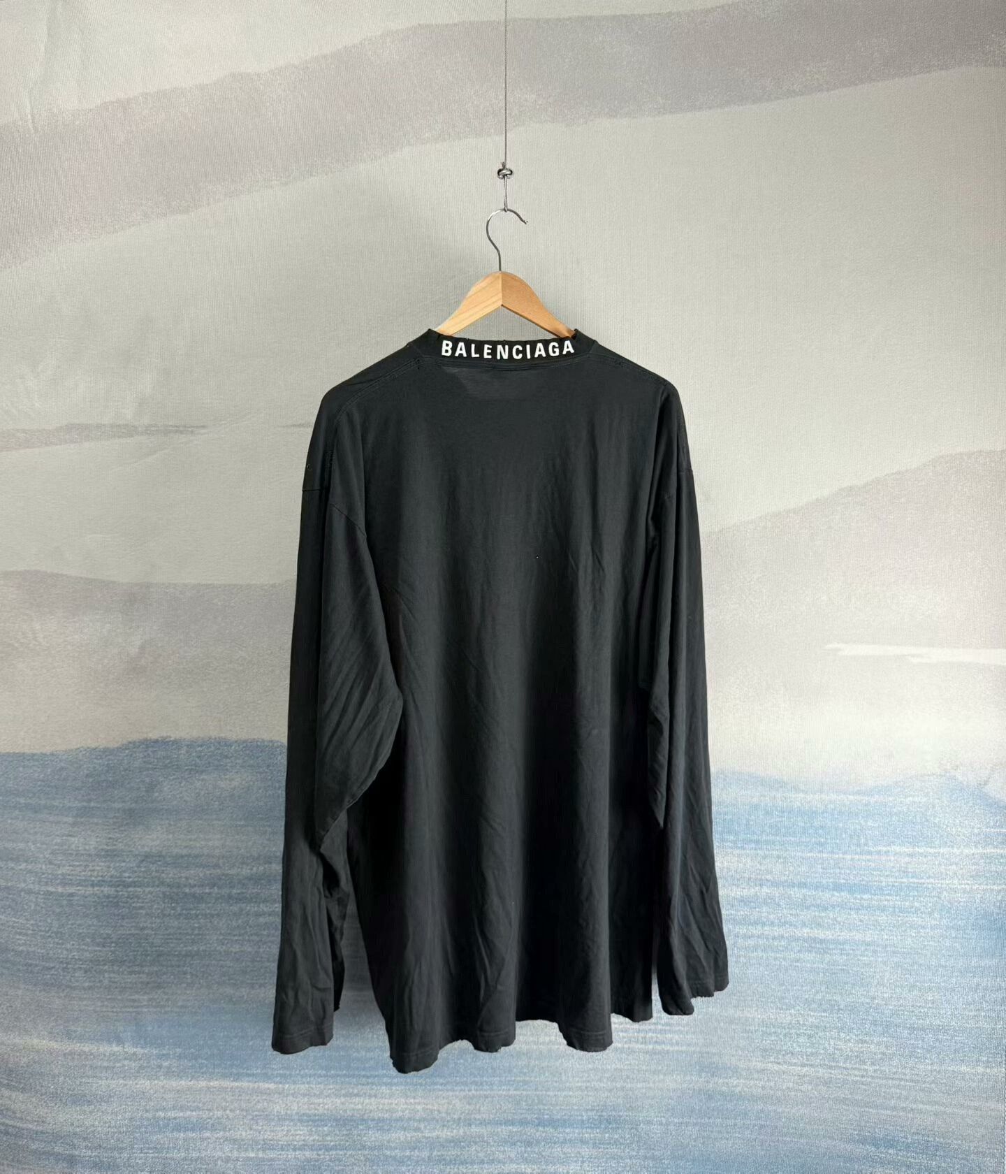 Balenciaga Balenciaga Black Long Sleeve Logo Shirt Size US L / EU 52-54 / 3 - 3 Thumbnail