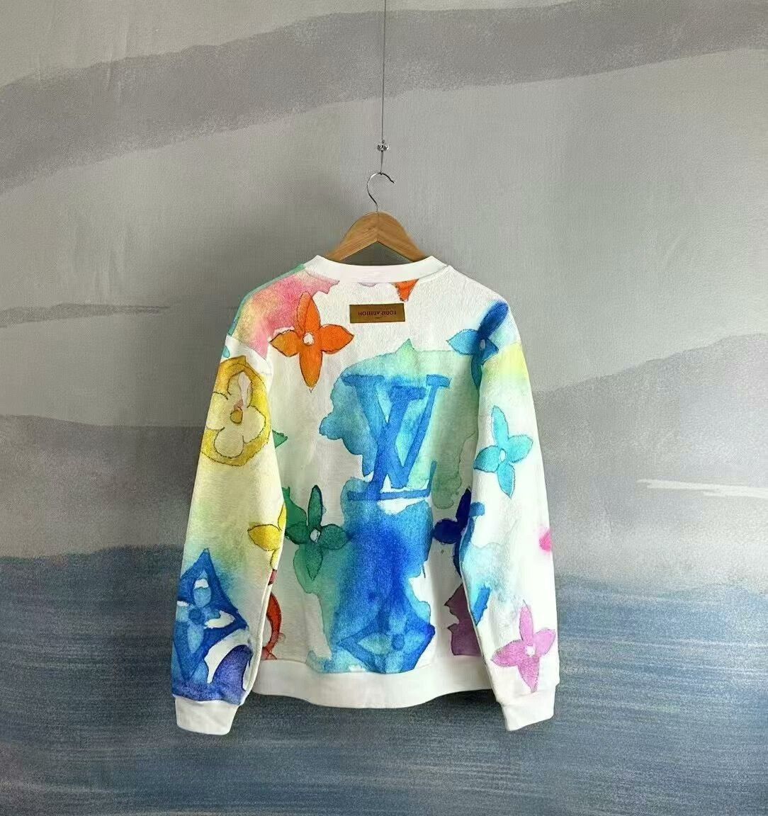Louis Vuitton Louis Vuitton Watercolor Print Sweatshirt Large Size US L / EU 52-54 / 3 - 3 Thumbnail