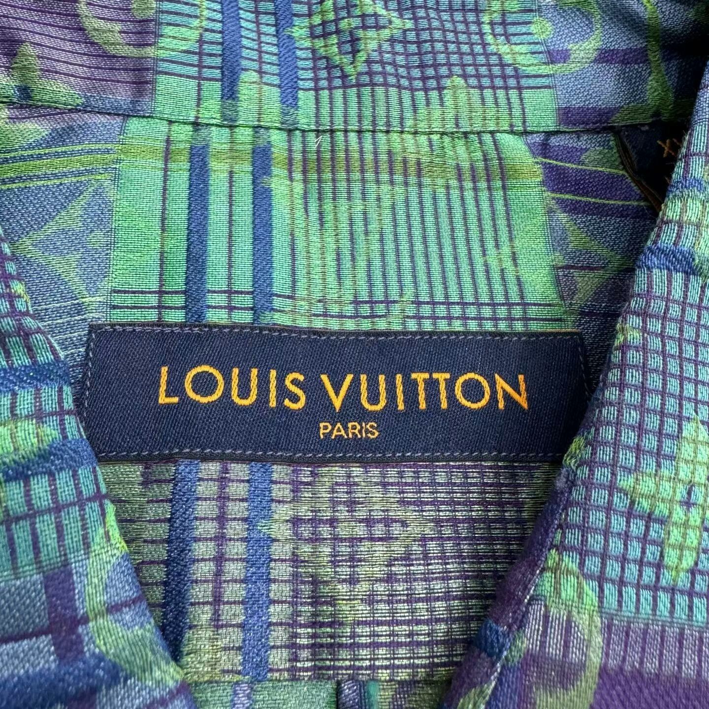 Louis Vuitton louis vuitton neon print button-up shirt Size US XXL / EU 58 / 5 - 2 Thumbnail