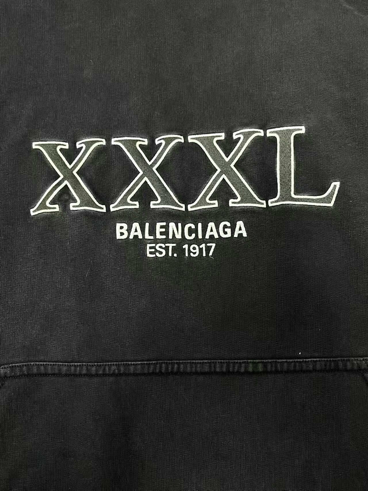 Balenciaga black long sleeve logo sweatshirt unisex Size US XS / EU 42 / 0 - 2 Thumbnail