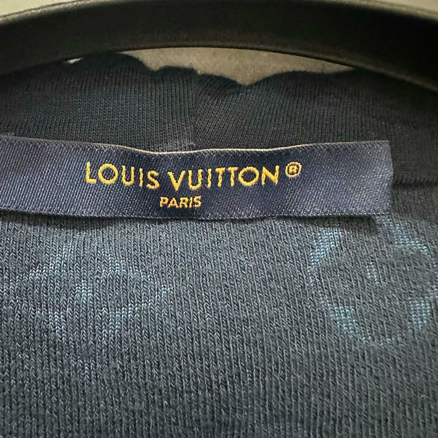 Louis Vuitton louis vuitton corduroy printed cardigan jacket Size US L / EU 52-54 / 3 - 2 Thumbnail