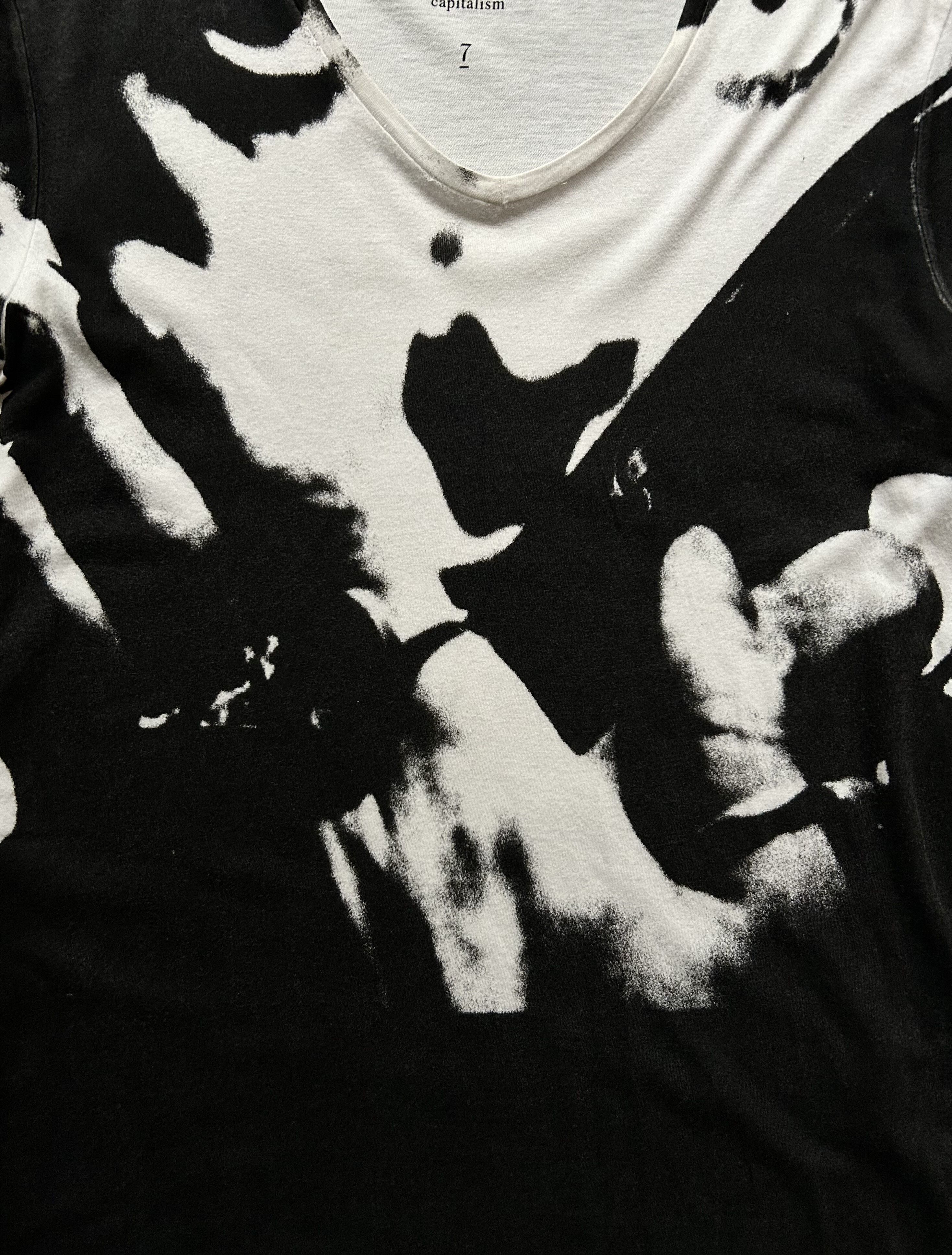 Julius black and white graphic print t-shirt Size US M / EU 48-50 / 2 - 3 Thumbnail