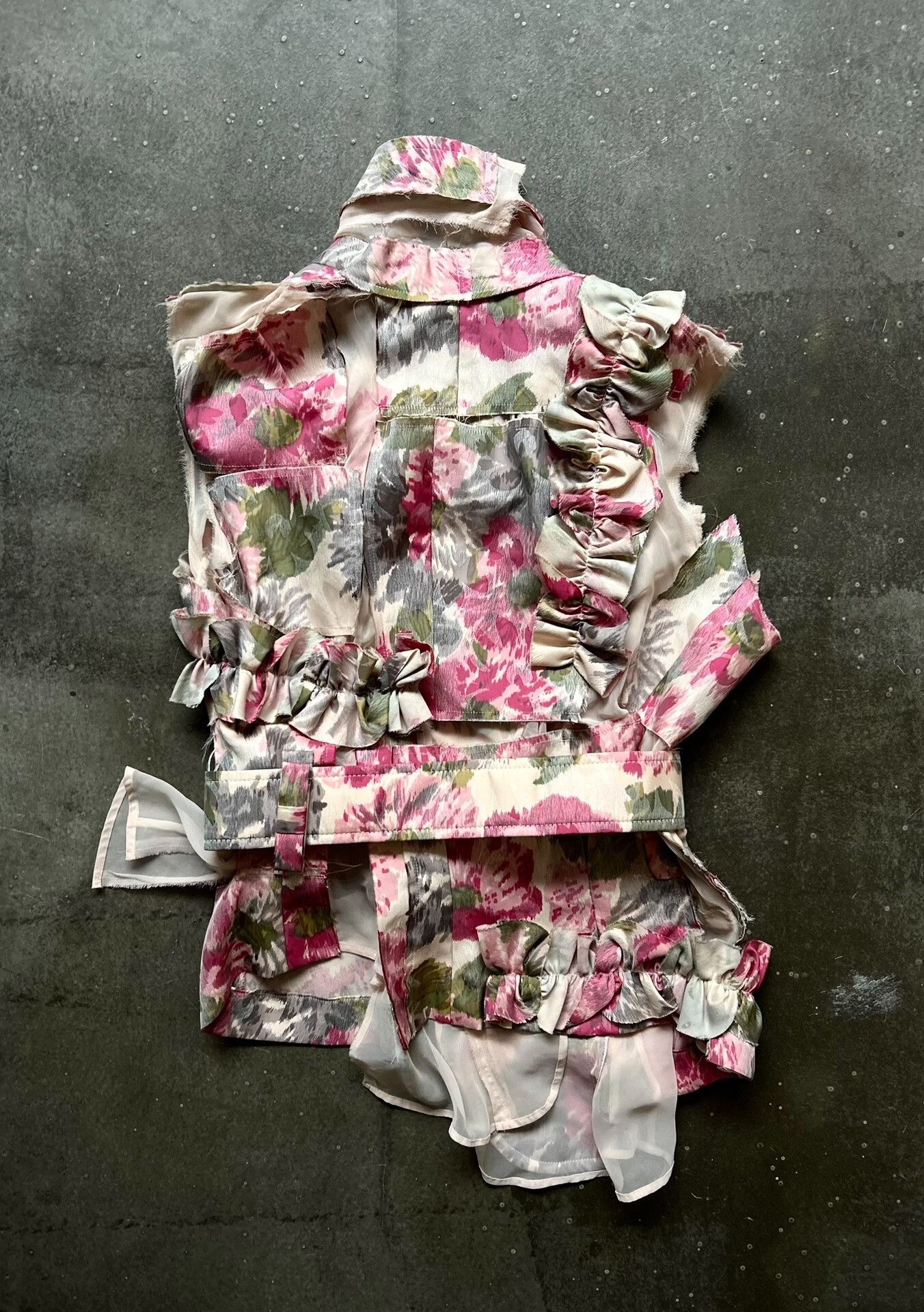 Comme des Garcons floral vest from Comme des Garçons 2006 Size S / US 4 / IT 40 - 4 Thumbnail