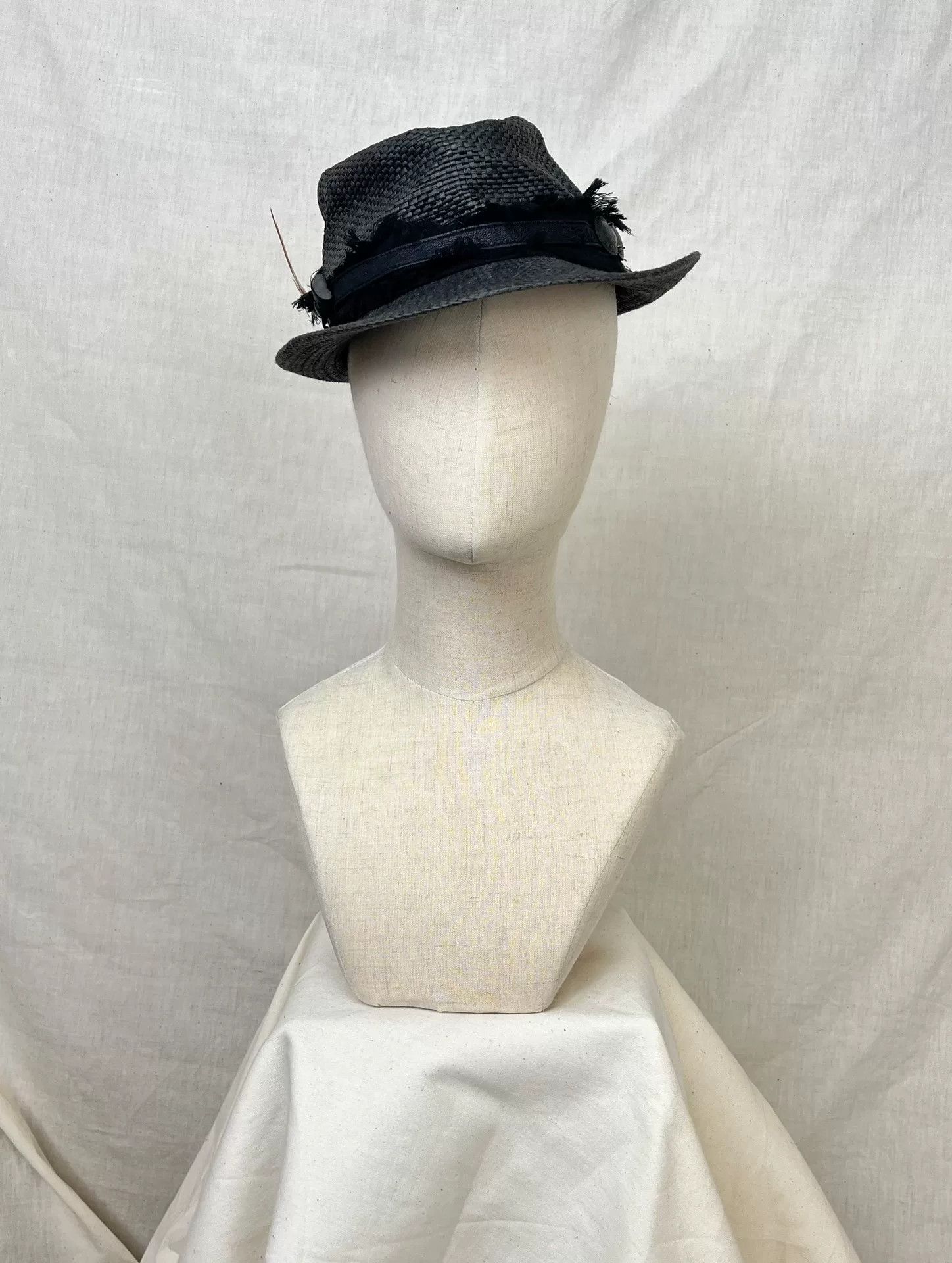 14th Addiction Stylish Gray Fedora Hat with Feather Accent Size ONE SIZE - 3 Thumbnail
