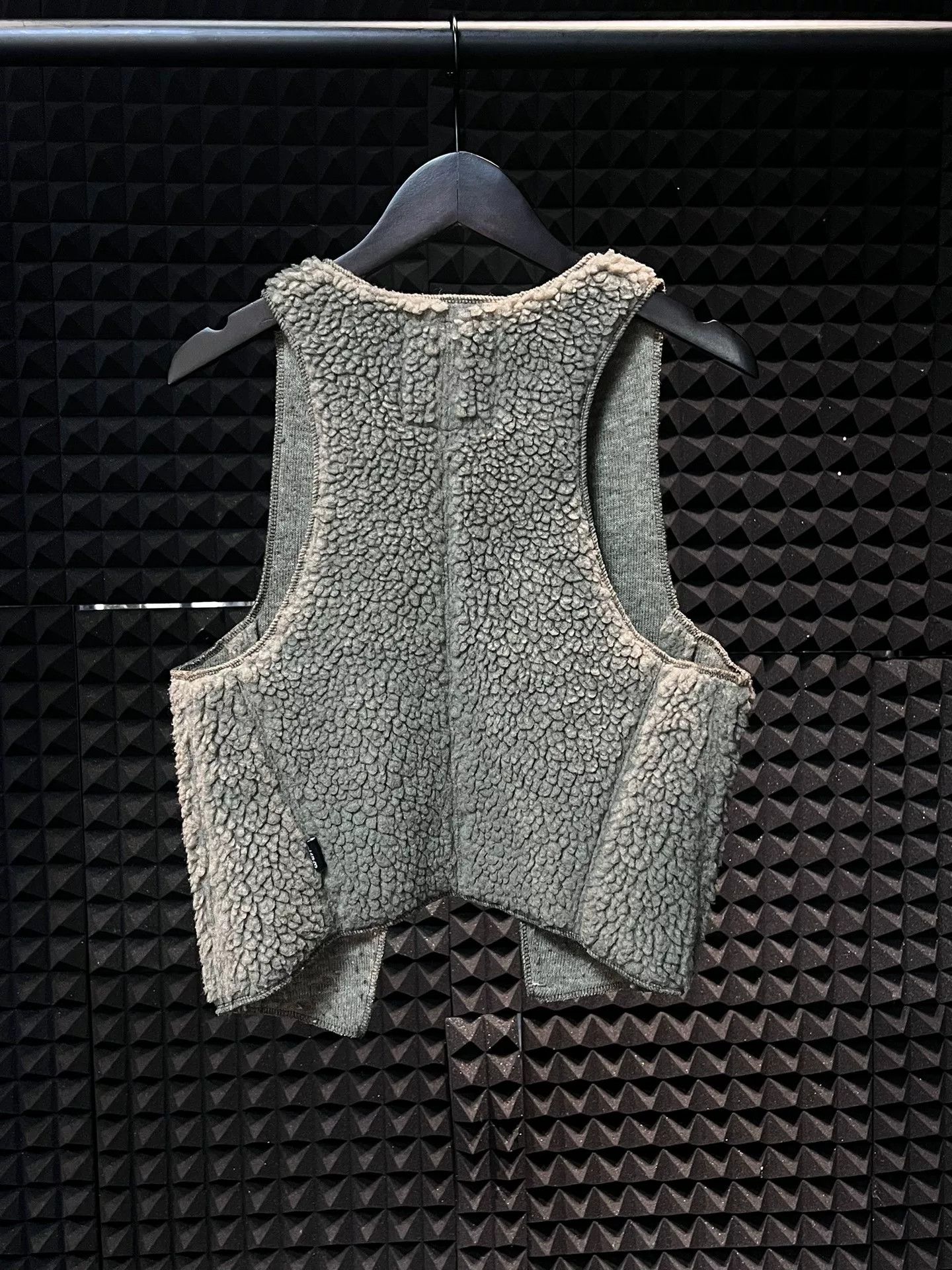 Le Grande Bleu (L.G.B.) military green lamb fleece vest Size M / US 6-8 / IT 42-44 - 6 Thumbnail
