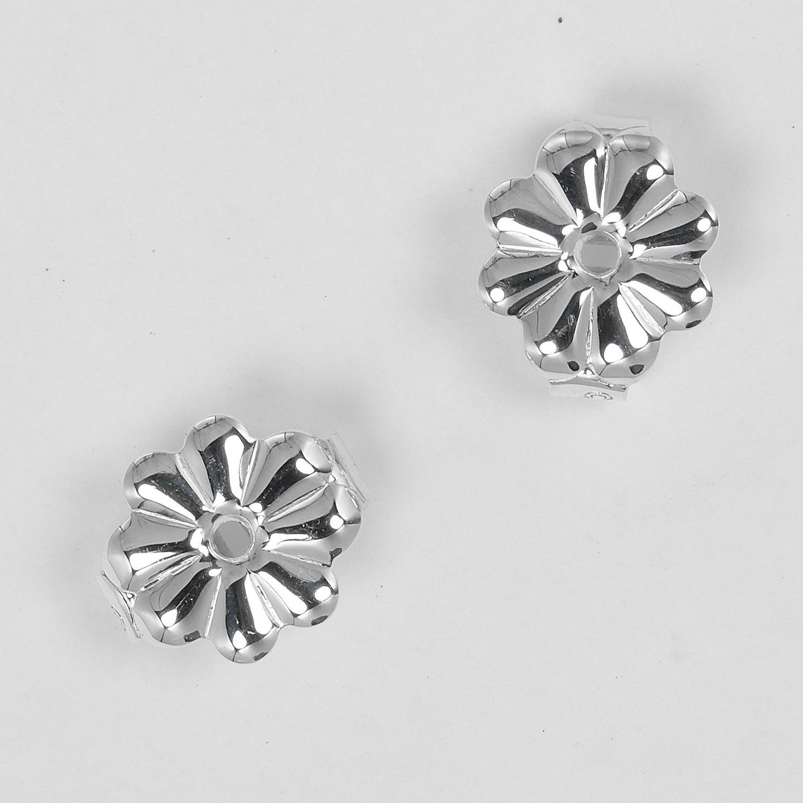 Tiffany & Co. Tiffany & Co. Tiffany Heart Link Drop Silver 925 Earrings Metal Earrings DUTY FREE for USA Size ONE SIZE - 6 Thumbnail