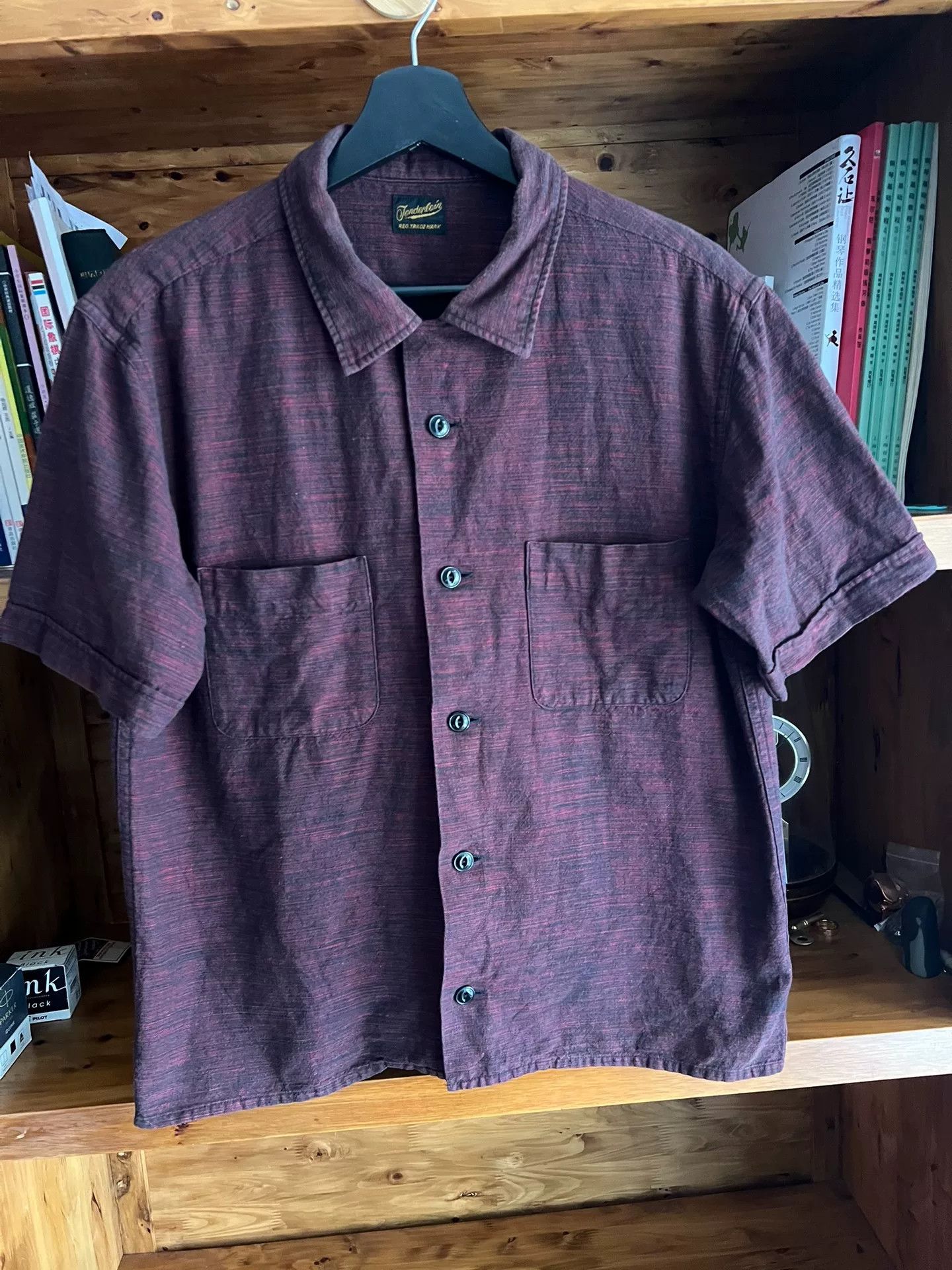Tenderloin open collar shirt in rich burgundy color Size US S / EU 44-46 / 1 - 2 Thumbnail