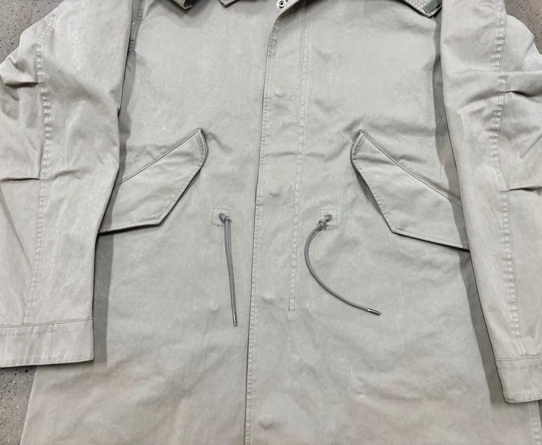 Ten C TEN C Parka Fish Tail Coat in Beige Size US XL / EU 56 / 4 - 5 Thumbnail