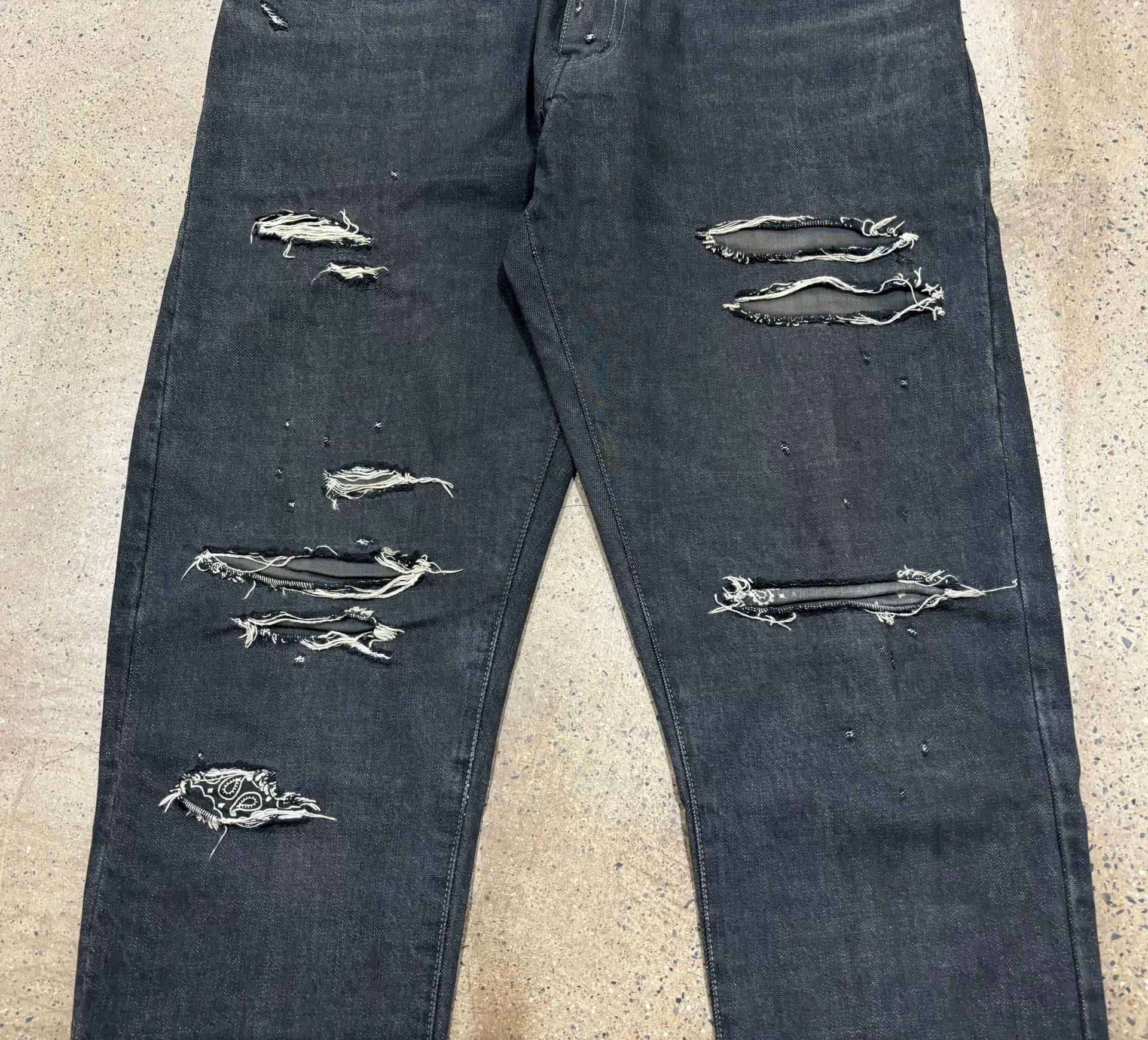 Visvim visvim journeyman black distressed denim pants Size US 31 - 5 Thumbnail