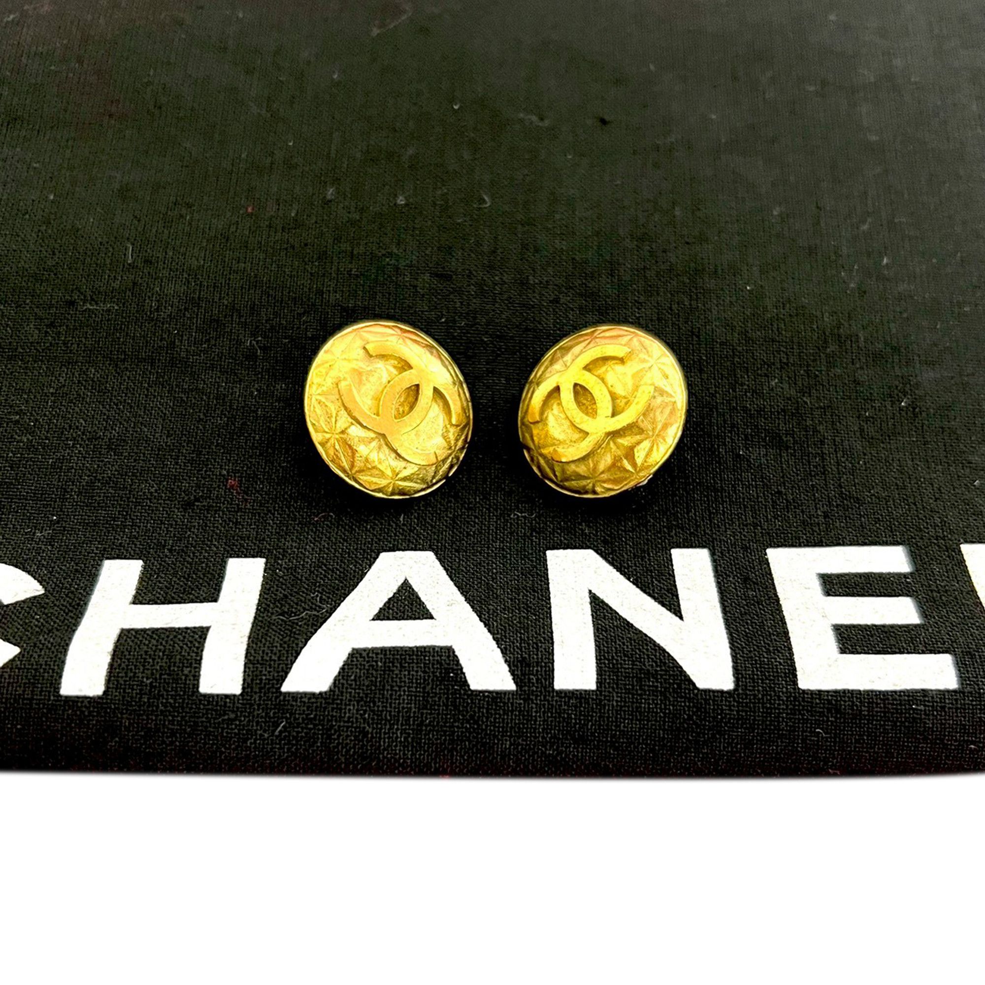 Chanel Chanel CC Gold Plated Clip On Earrings Size ONE SIZE - 6 Thumbnail