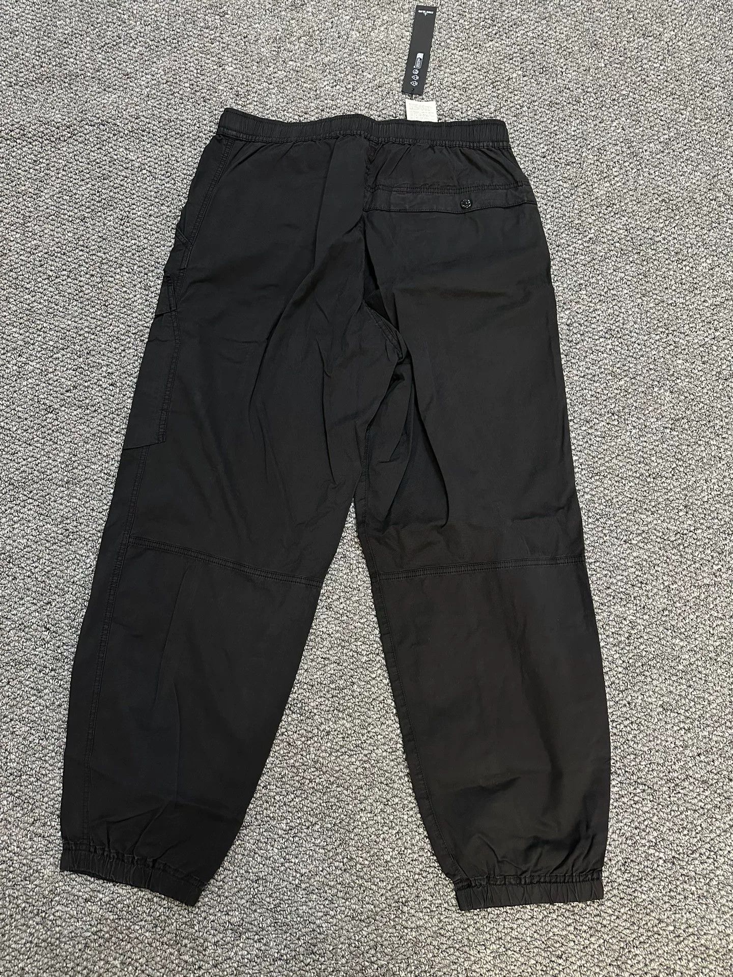 Stone Island black cargo pants by stone island Size US 34 / EU 50 - 5 Thumbnail