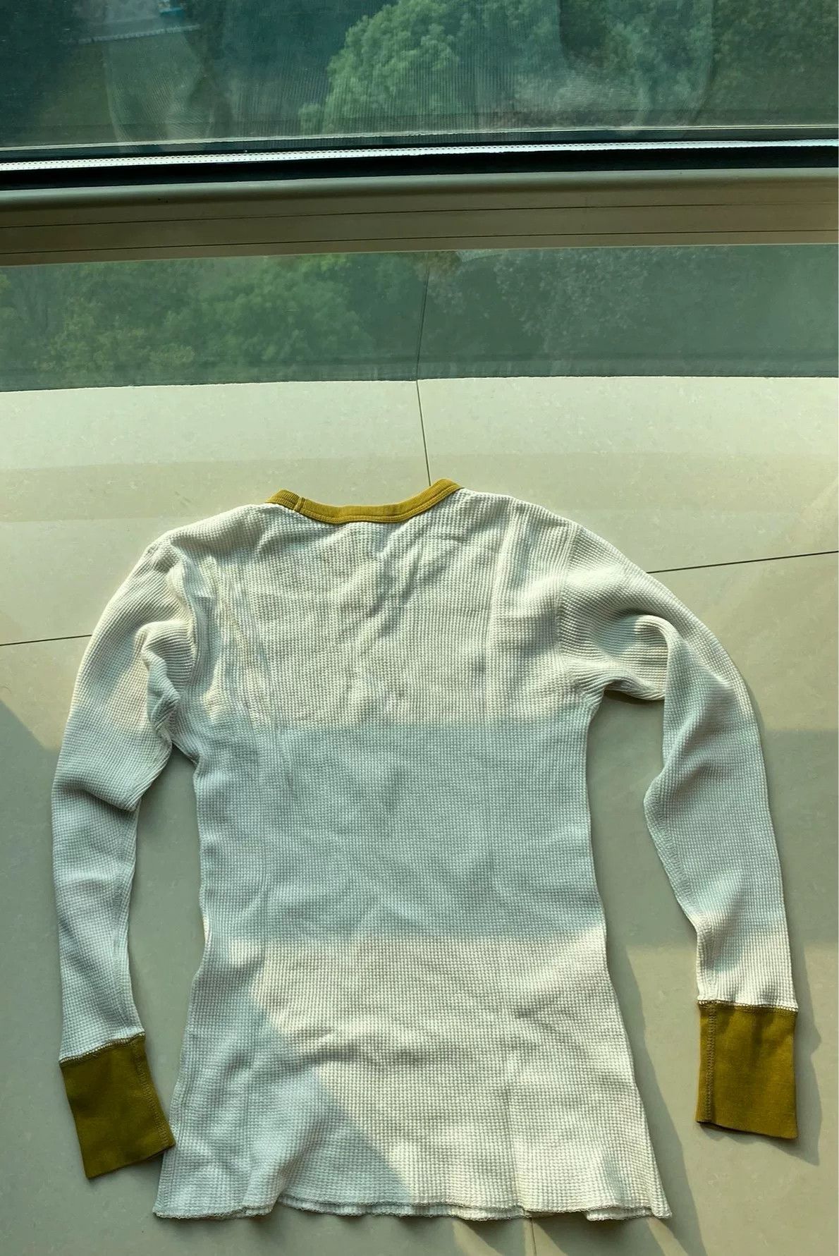 Freewheelers white and gold long sleeve graphic shirt Size US S / EU 44-46 / 1 - 2 Thumbnail