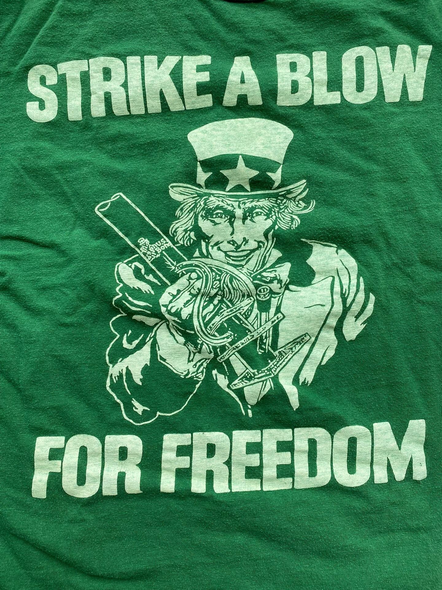 Freewheelers strike a blow for freedom green tee Size US M / EU 48-50 / 2 - 3 Thumbnail