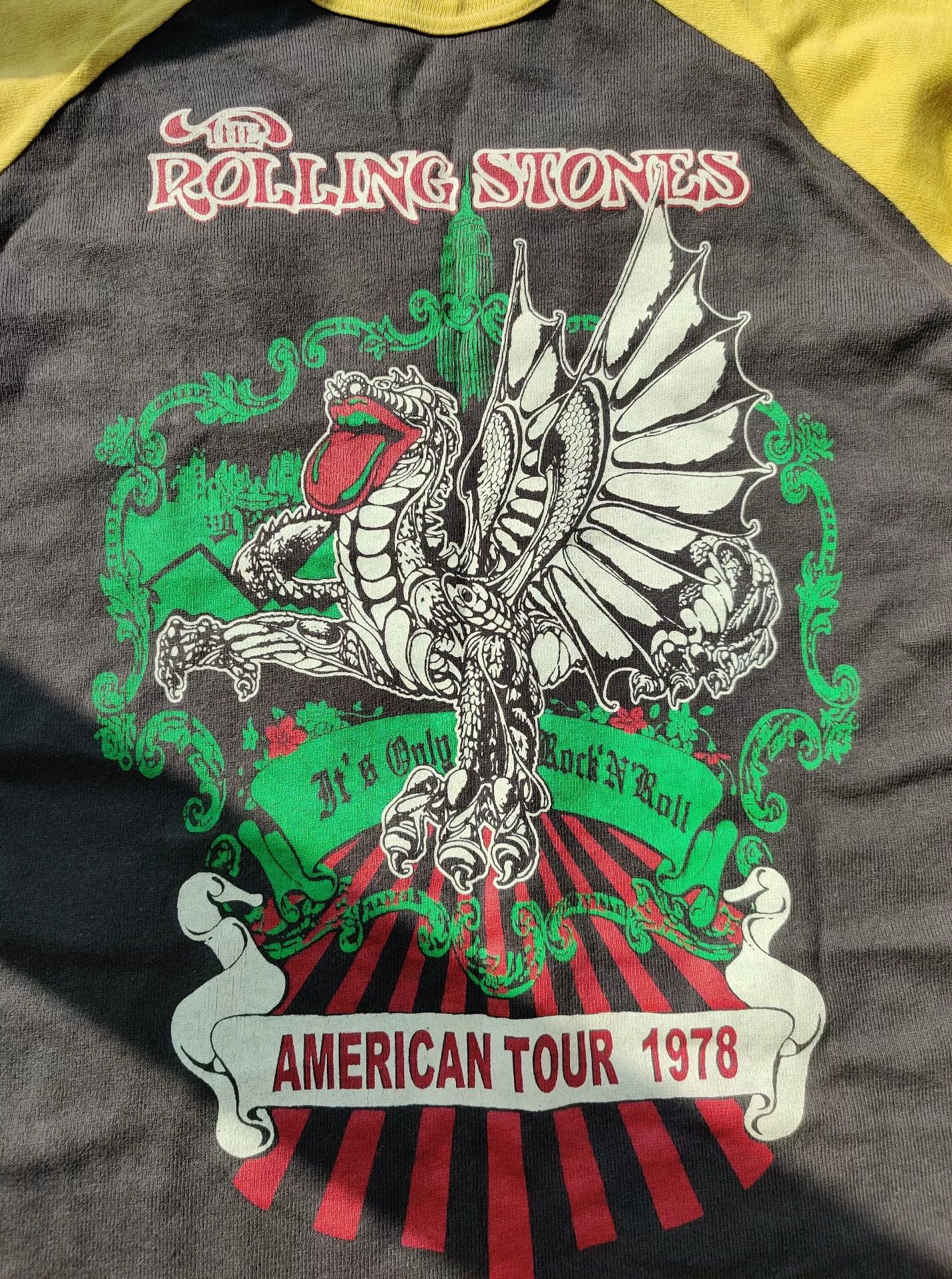 Freewheelers bootleggers skull graphic tee with yellow sleeves Size US S / EU 44-46 / 1 - 3 Thumbnail