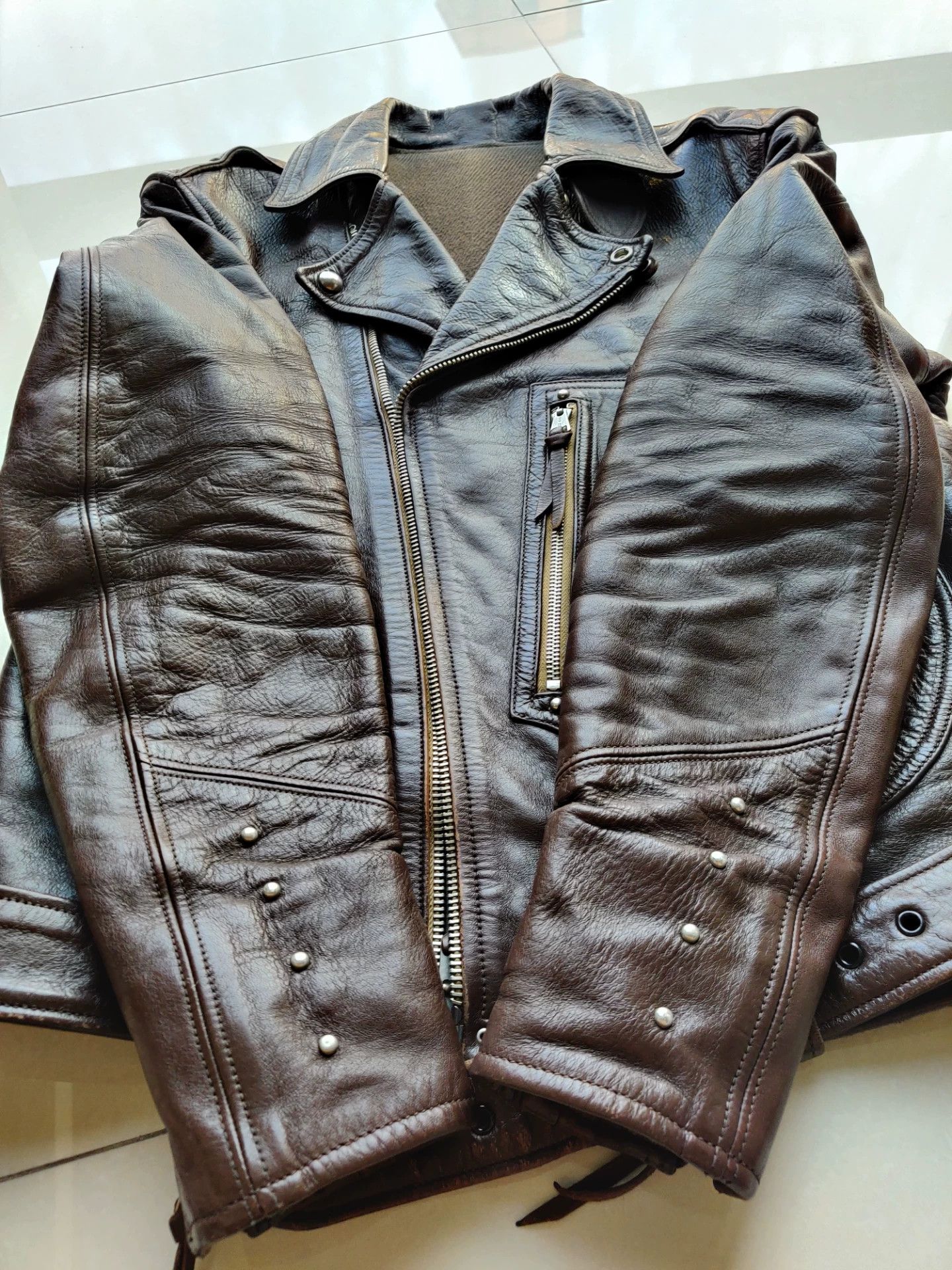 Freewheelers stylish brown leather biker jacket Size US M / EU 48-50 / 2 - 4 Thumbnail