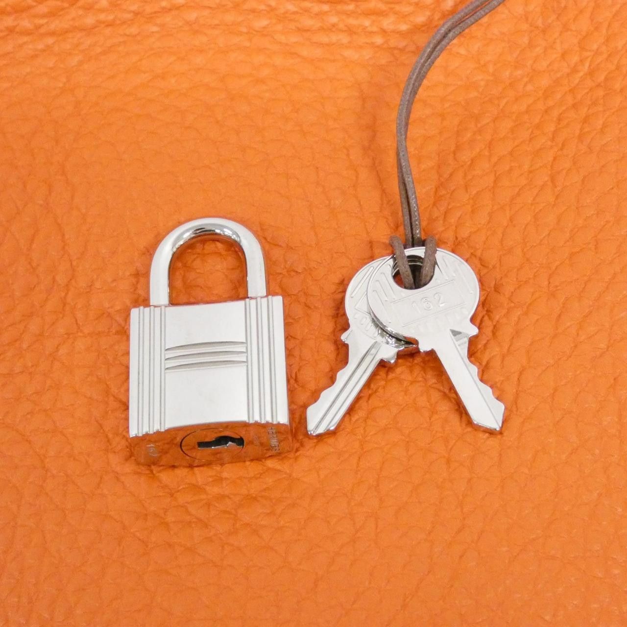 Hermes Hermes Hermès Picotin Lock PM Taurillon Clemence Bag Leather Handbag Stamp Z DUTY FREE for USA Size ONE SIZE - 3 Thumbnail