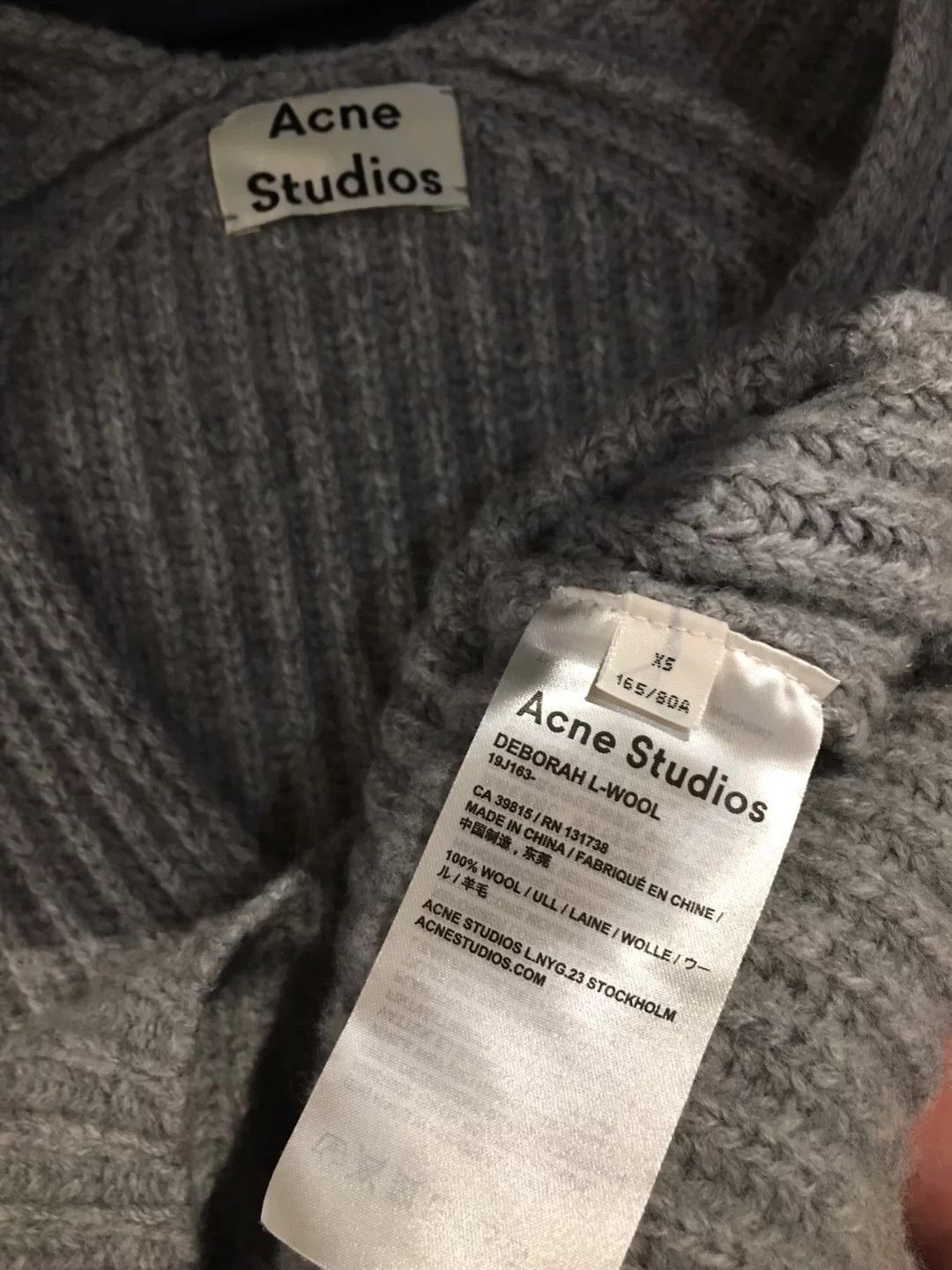 Acne Studios cozy gray v-neck sweater by acne studios Size XS / US 0-2 / IT 36-38 - 3 Thumbnail