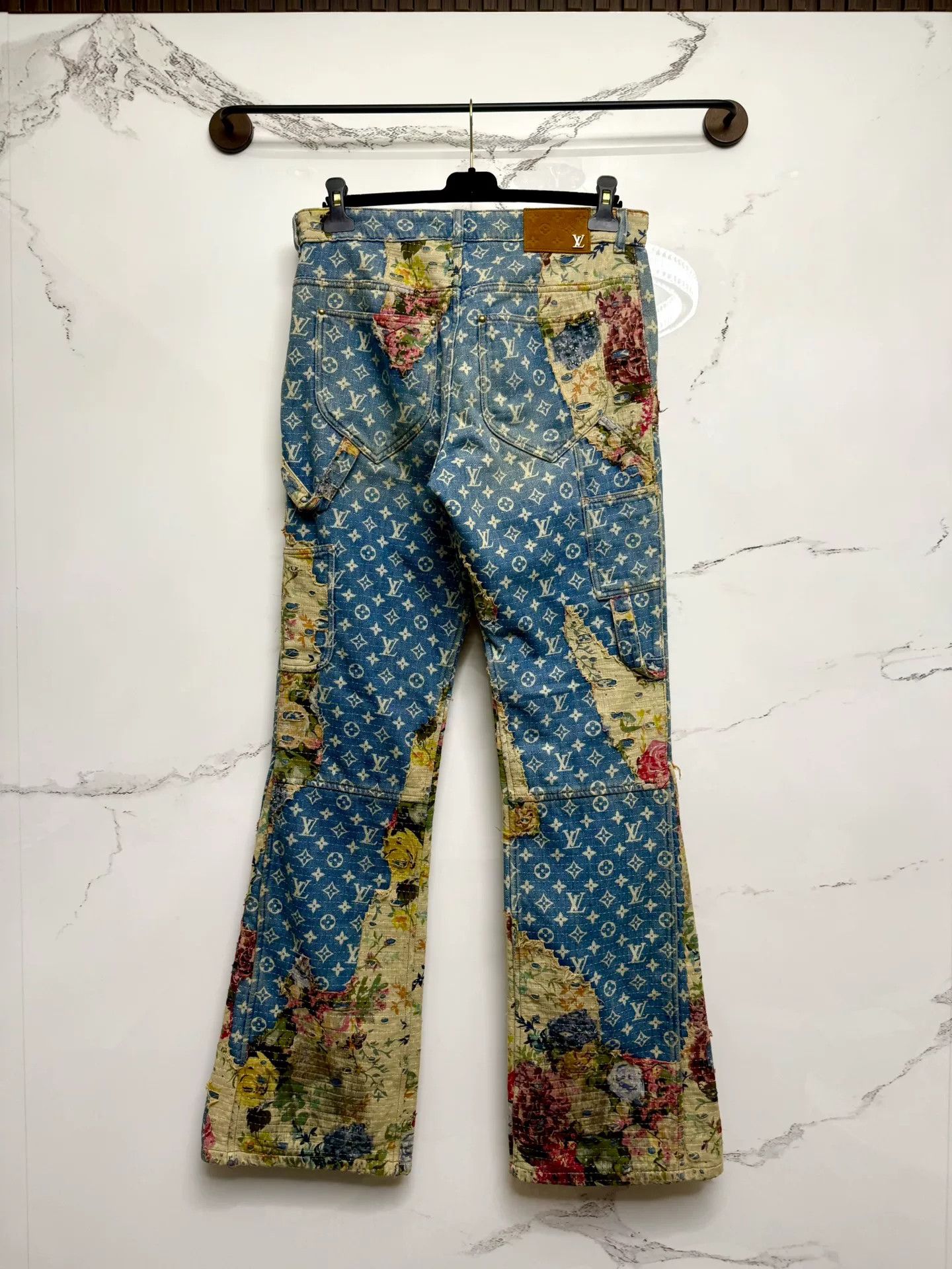 Louis Vuitton louis vuitton floral flare denim pants Size 31" - 3 Thumbnail