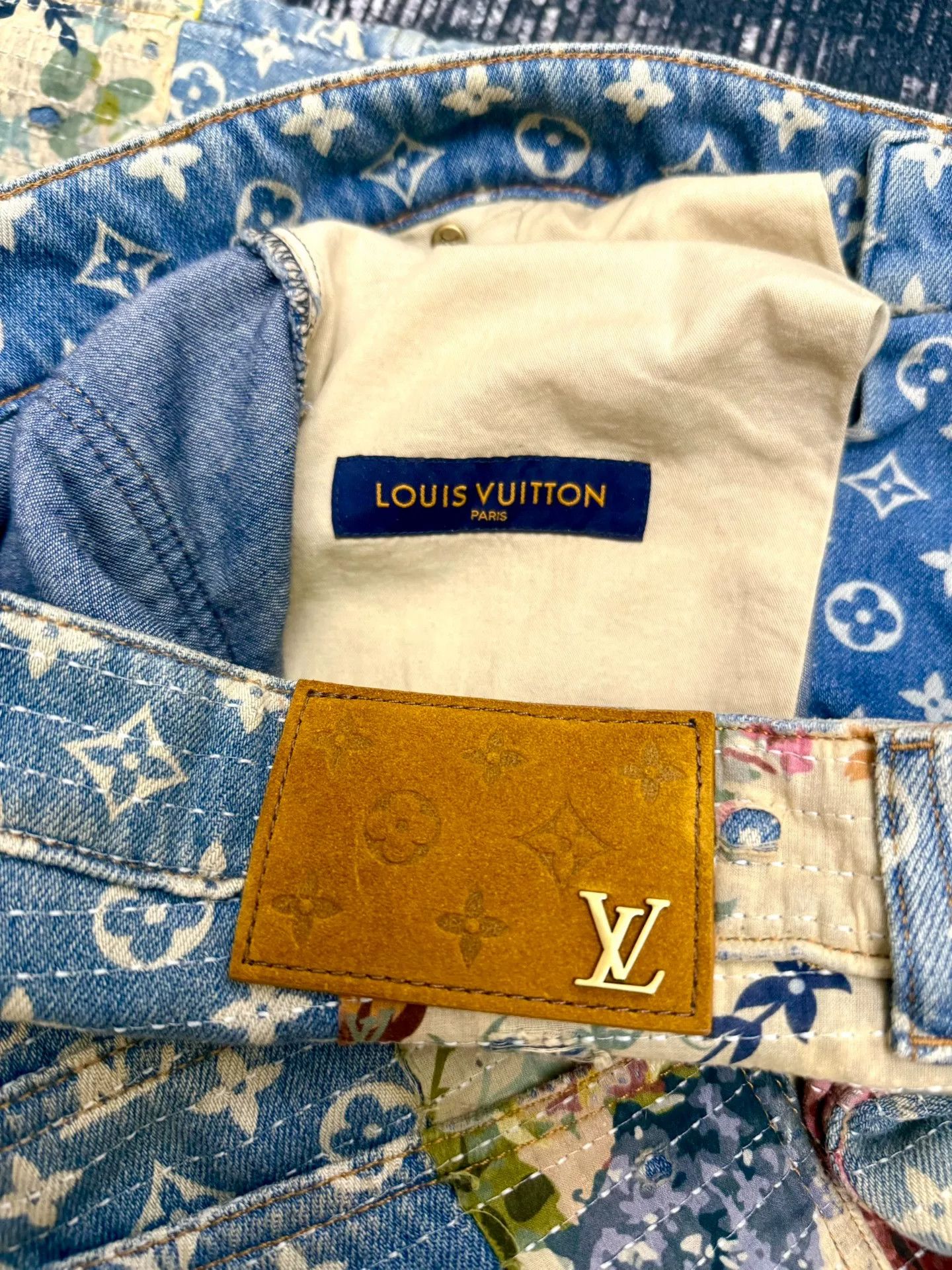 Louis Vuitton louis vuitton floral flare denim pants Size 31" - 5 Thumbnail
