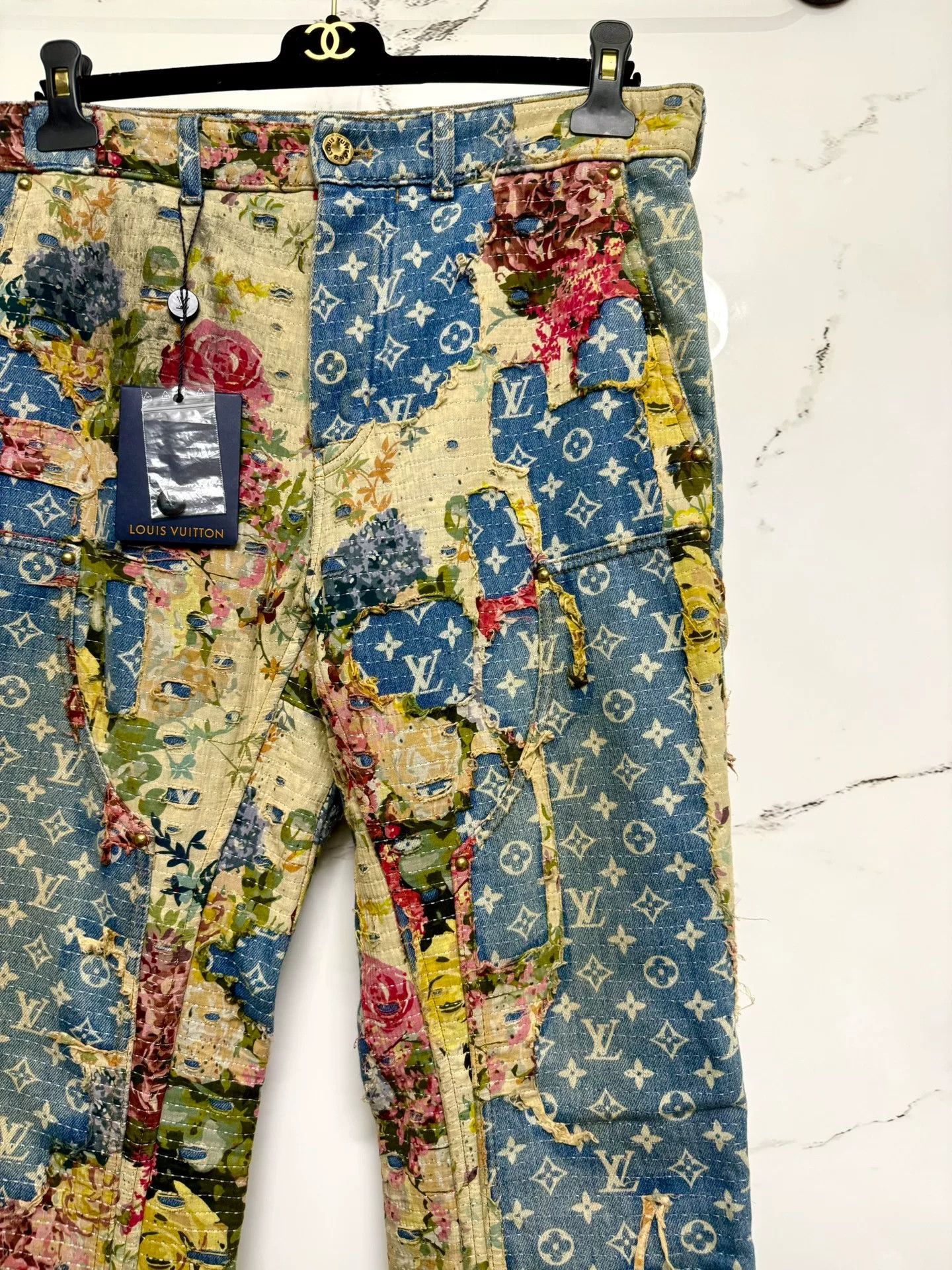 Louis Vuitton louis vuitton floral flare denim pants Size 31" - 2 Thumbnail