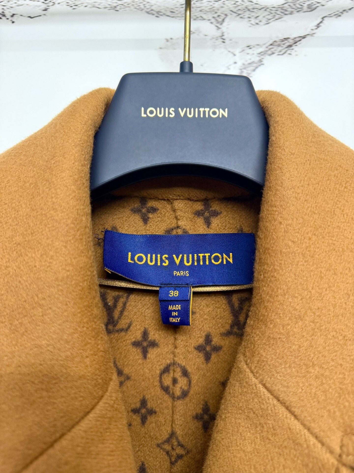 Louis Vuitton louis vuitton brown wool printed coat Size M / US 6-8 / IT 42-44 - 2 Thumbnail