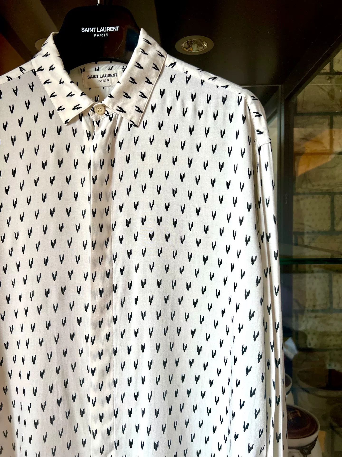 Saint Laurent Paris saint laurent white silk lightning shirt Size M / US 6-8 / IT 42-44 - 2 Thumbnail