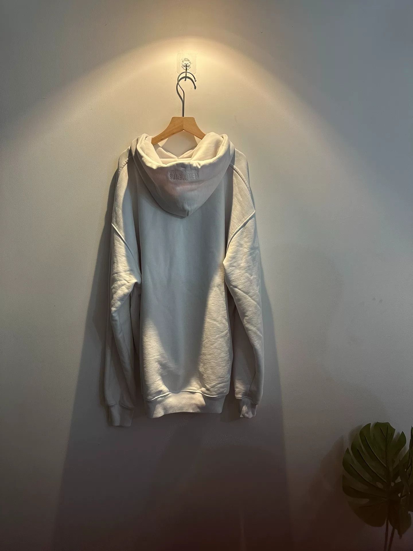 Vetements vetements unicorn sweatshirt with pink lettering Size US XS / EU 42 / 0 - 2 Thumbnail