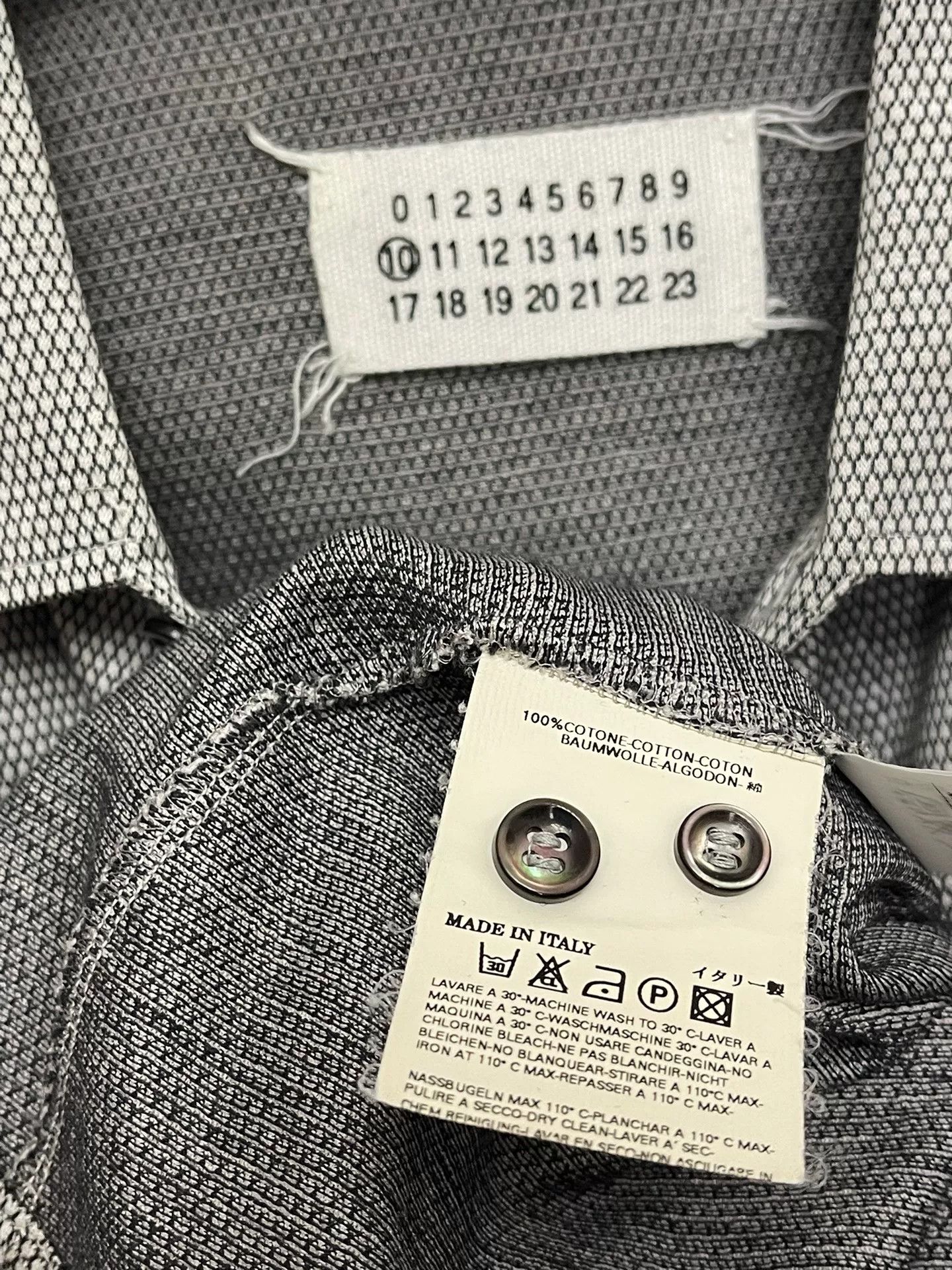 Maison Margiela maison martin margiela twisted collar shirt Size US L / EU 52-54 / 3 - 4 Thumbnail