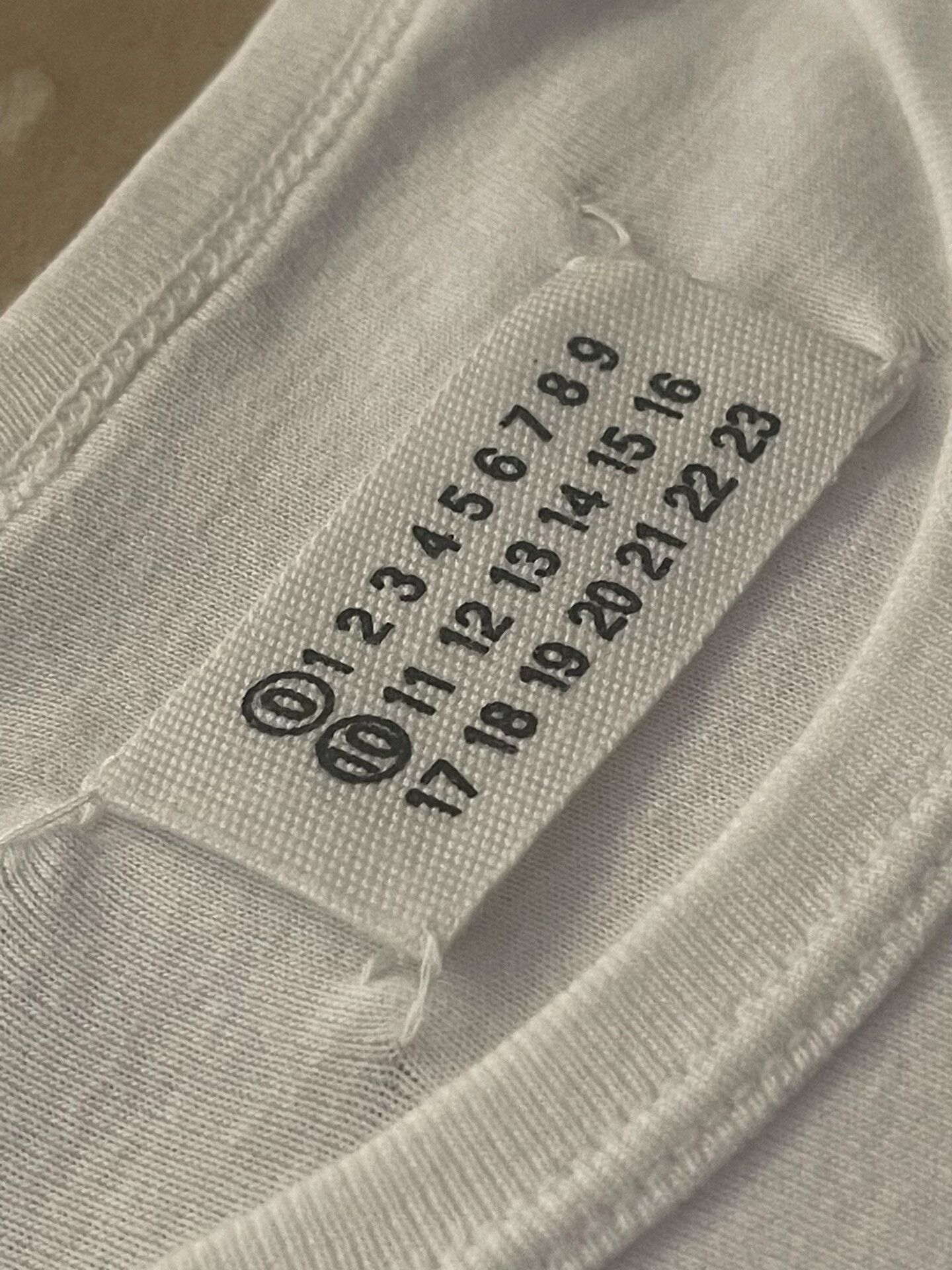 Maison Margiela artisanal short sleeve shirt by maison margiela Size US S / EU 44-46 / 1 - 6 Thumbnail