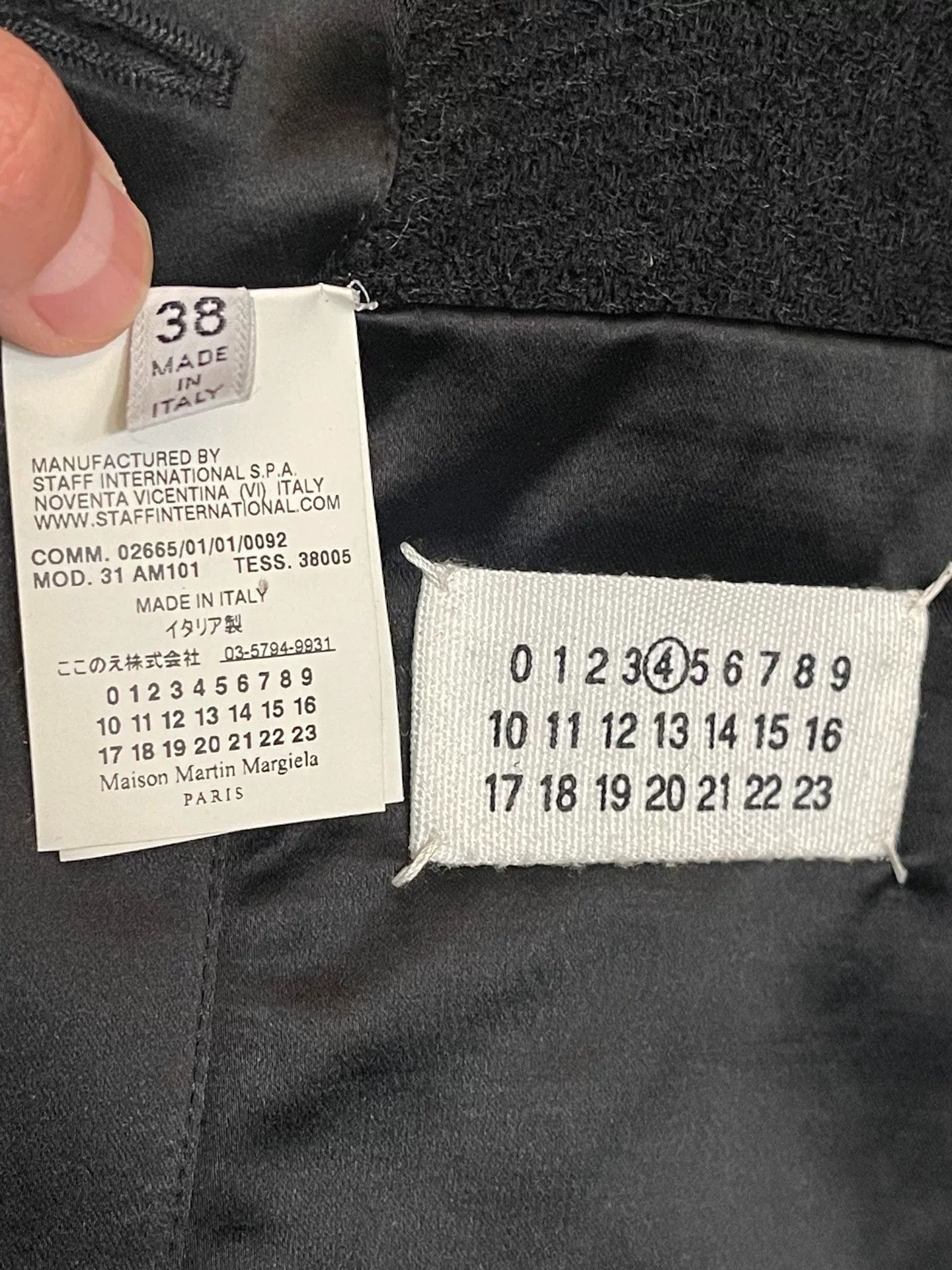 Maison Margiela black mohair cape coat by maison margiela Size S / US 4 / IT 40 - 9 Thumbnail