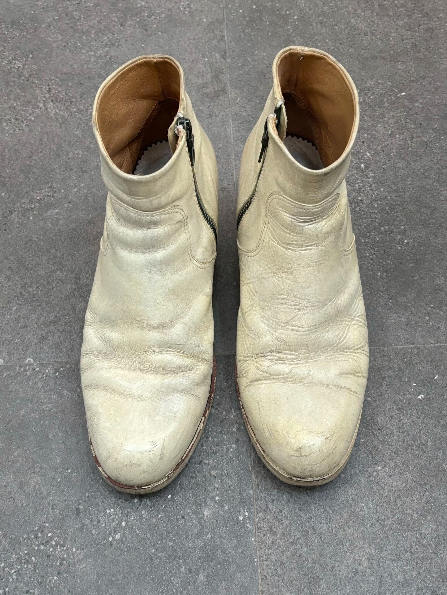Maison Margiela Maison Martin Margiela White Painted Boots Size US 10.5 / EU 43-44 - 2 Thumbnail