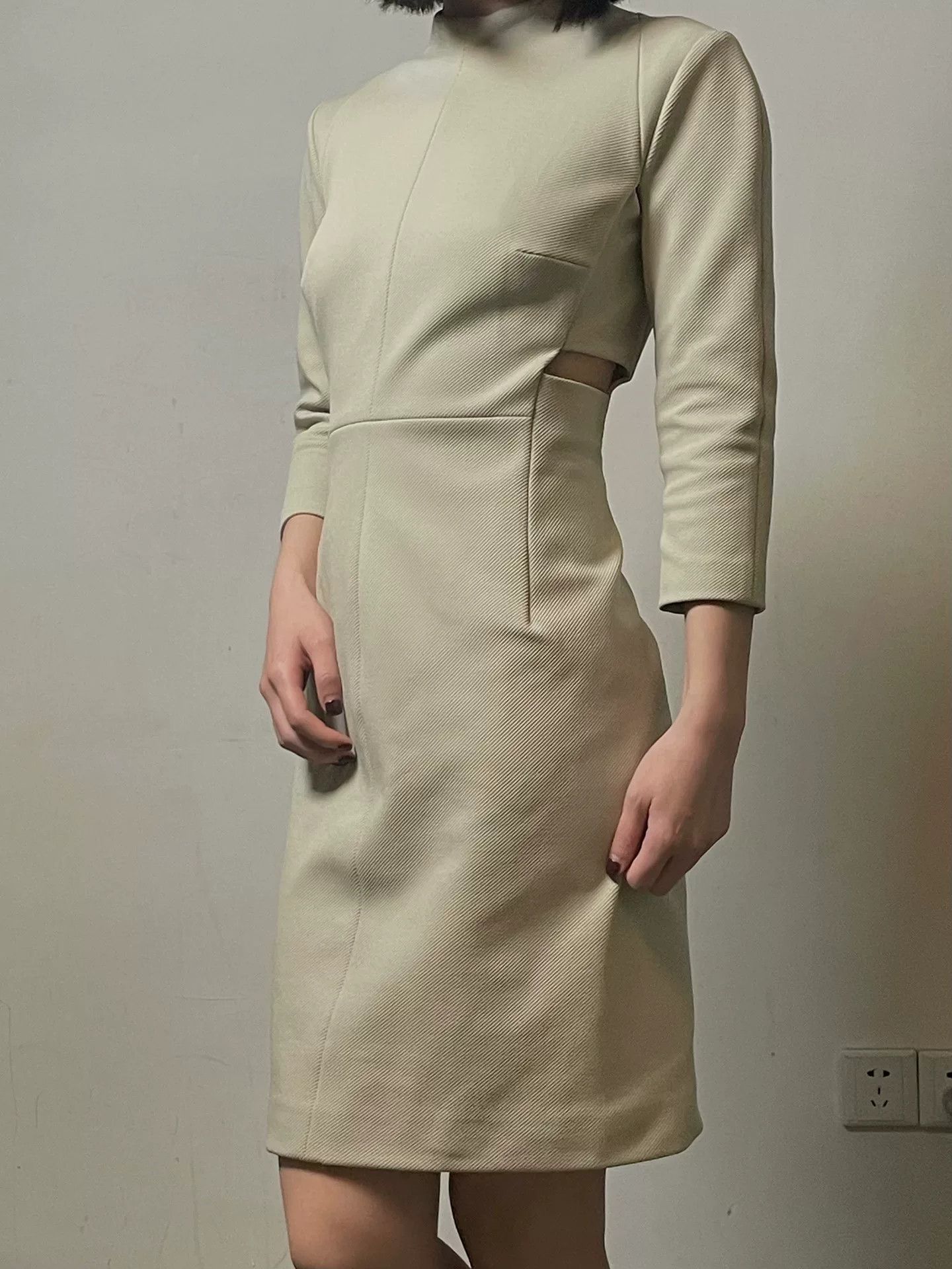 Gucci classic beige gucci dress from s/s11 Size M / US 6-8 / IT 42-44 - 3 Thumbnail