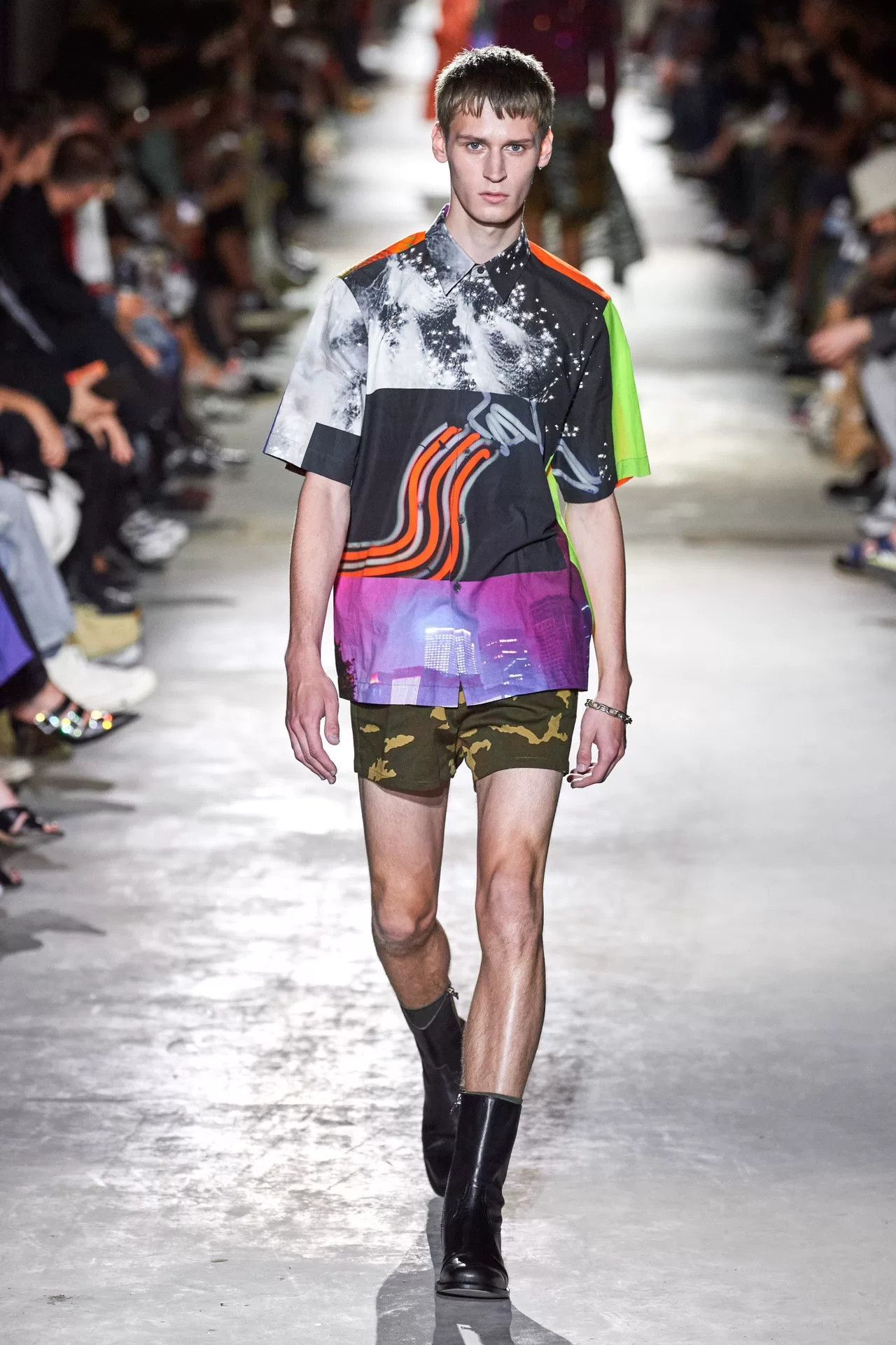 Dries Van Noten neon graphic short sleeve shirt Size US M / EU 48-50 / 2 - 3 Thumbnail