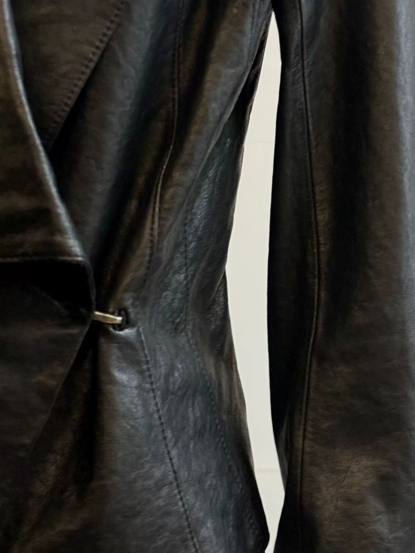 Helmut Lang helmut lang 2012 asymmetric leather jacket Size US L / EU 52-54 / 3 - 4 Thumbnail