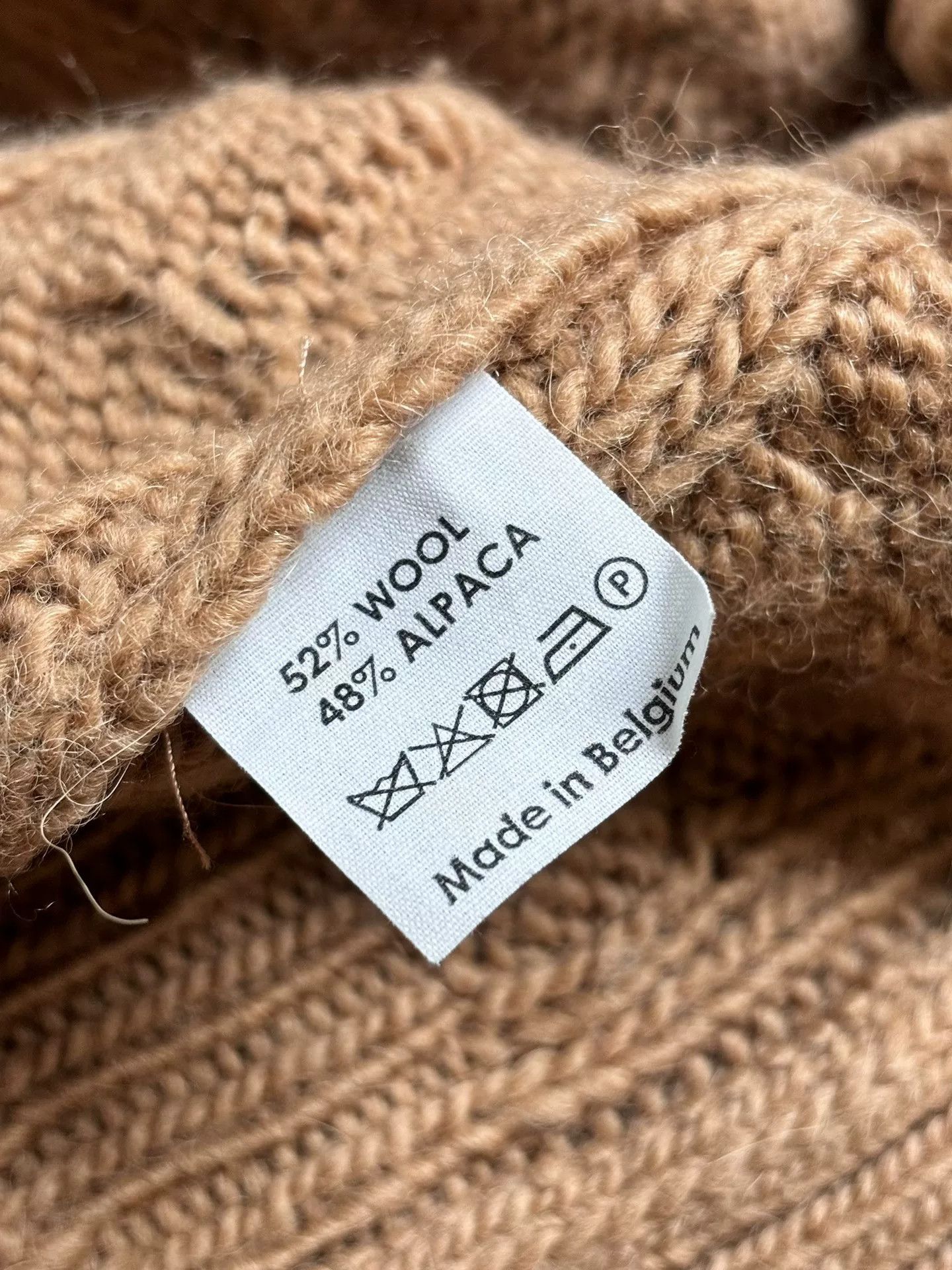 Dries Van Noten drapes van noten alpaca blend high-neck sweater Size US L / EU 52-54 / 3 - 8 Thumbnail