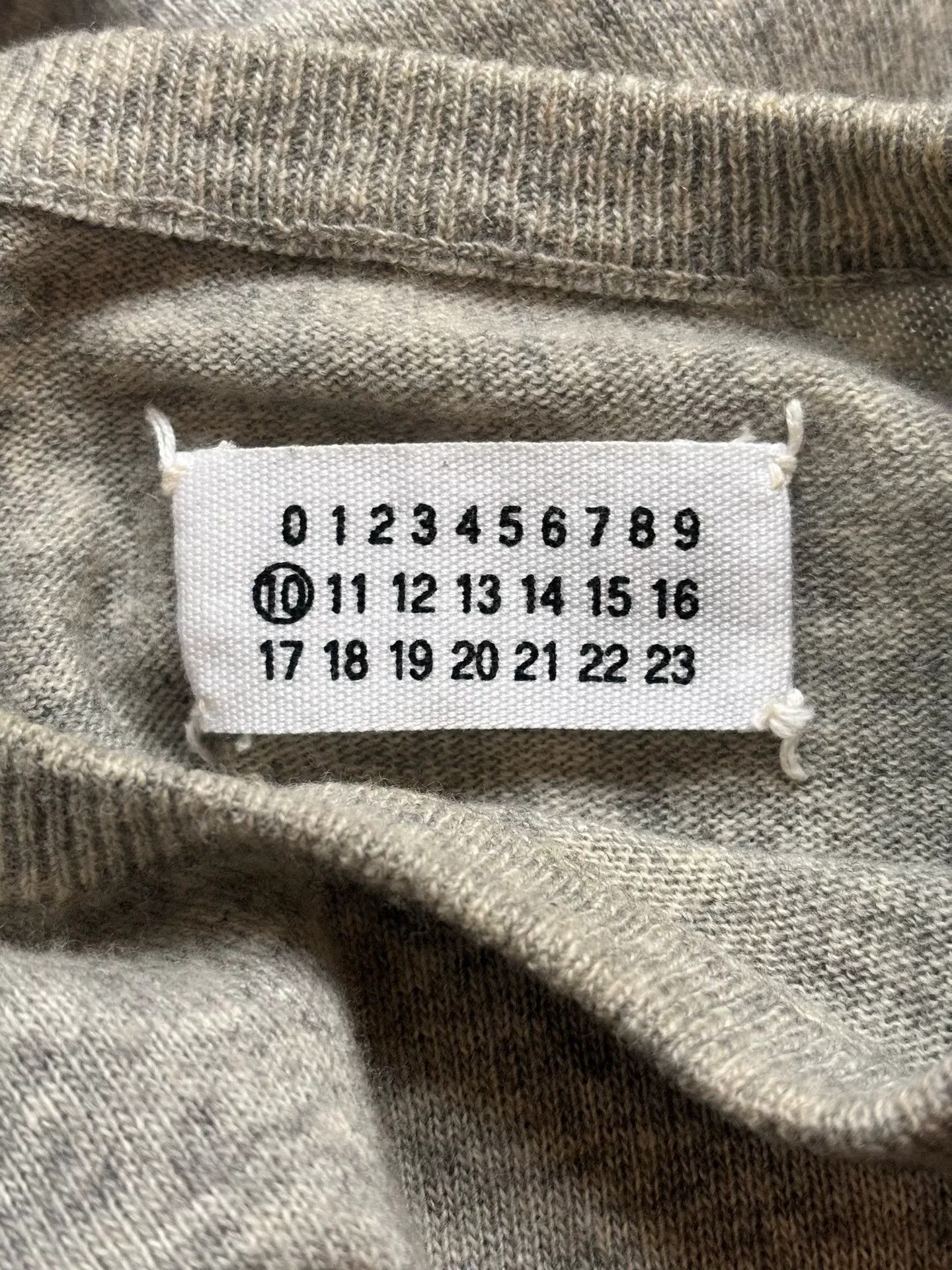 Maison Margiela maison margiela elbow patch knit sweater Size US L / EU 52-54 / 3 - 6 Thumbnail