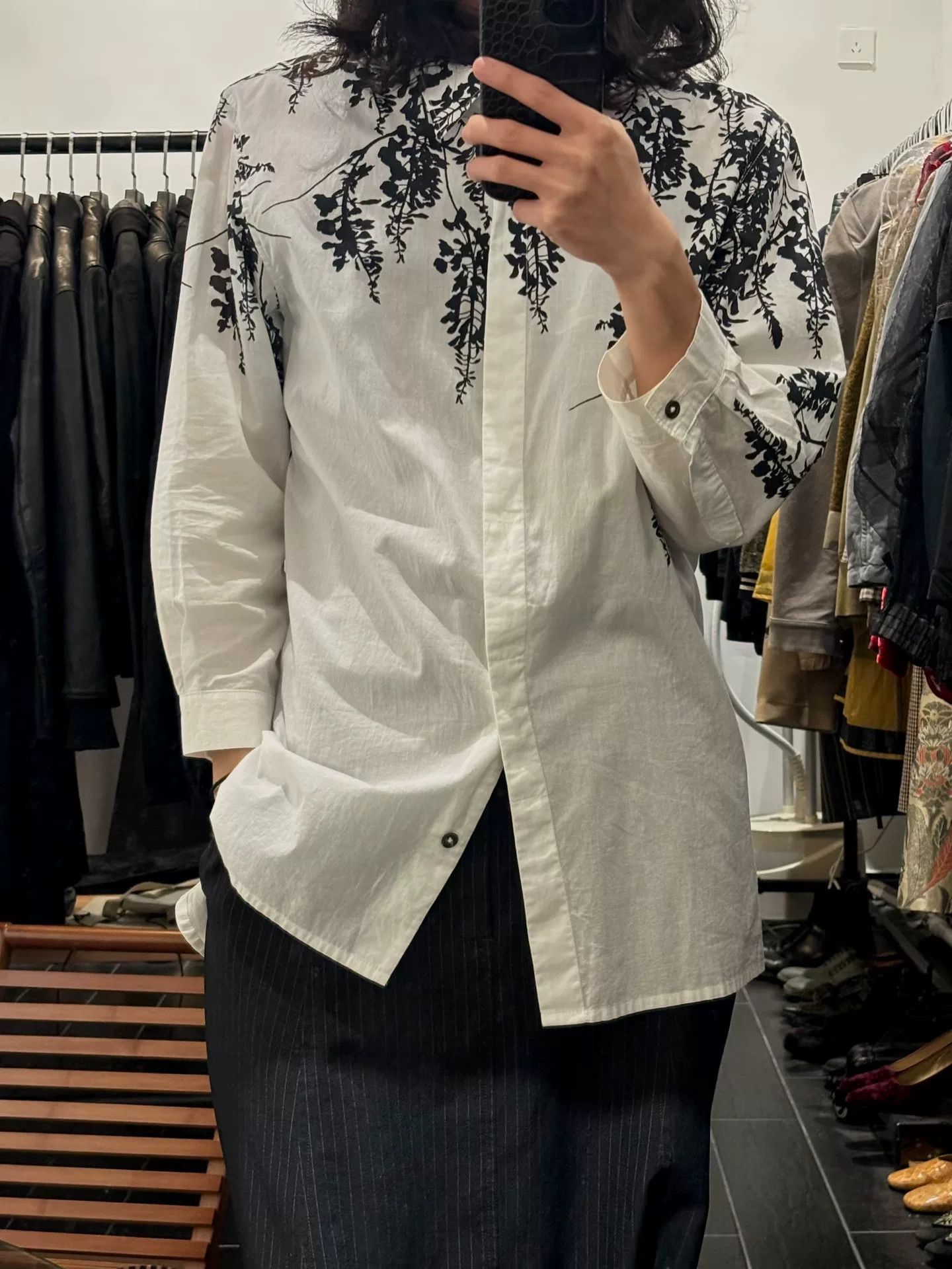 Ann Demeulemeester Ann Demeulemeester Floral Button-Up Shirt Size L / US 10 / IT 46 - 2 Thumbnail